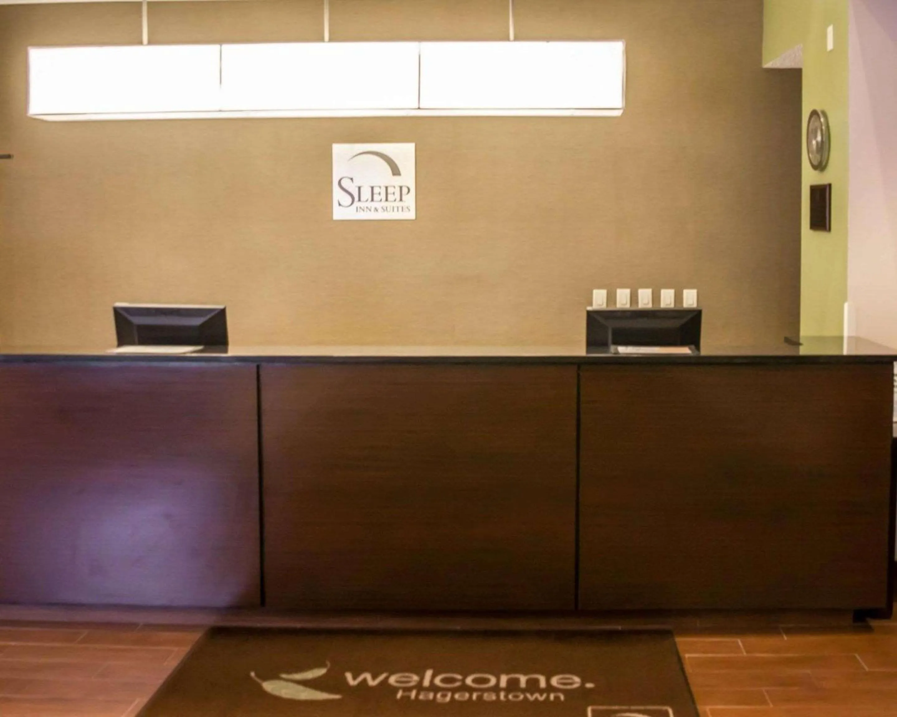 Lobby or reception in Sleep Inn & Suites Hagerstown