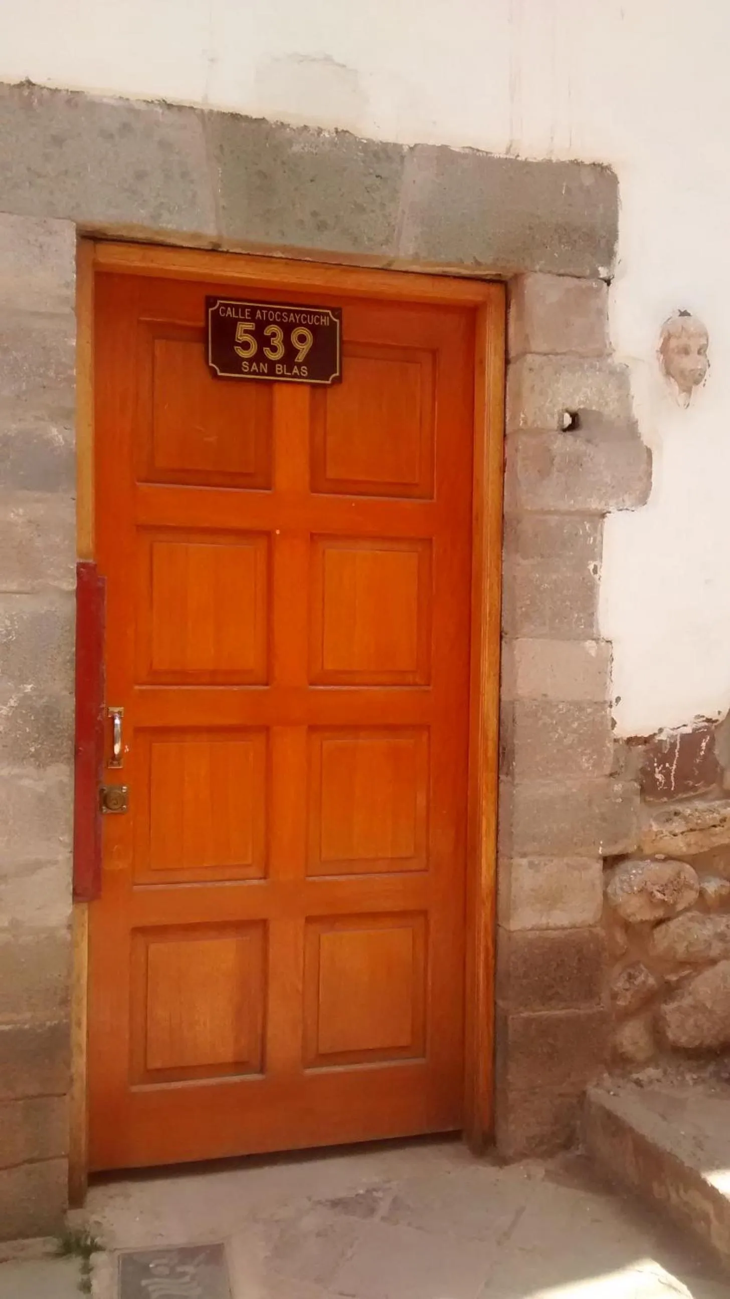 Facade/entrance in Casa De Mama Cusco - The Treehouse