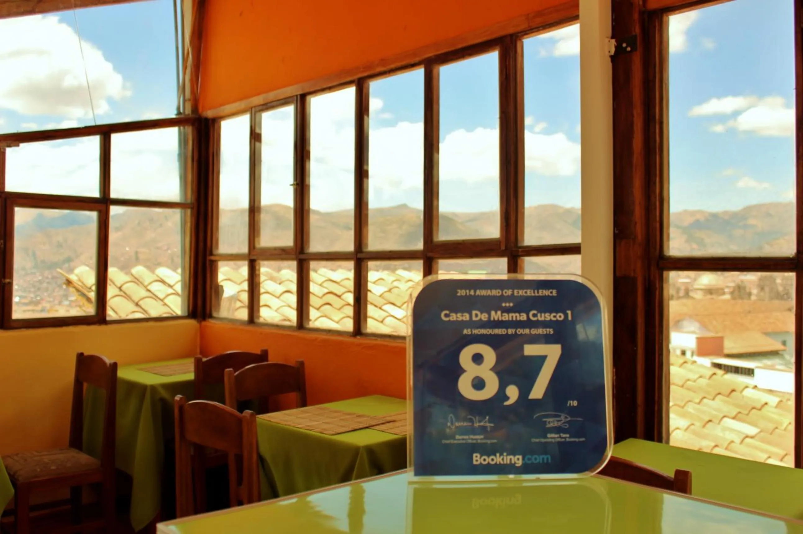 Food and drinks in Casa De Mama Cusco - The Treehouse