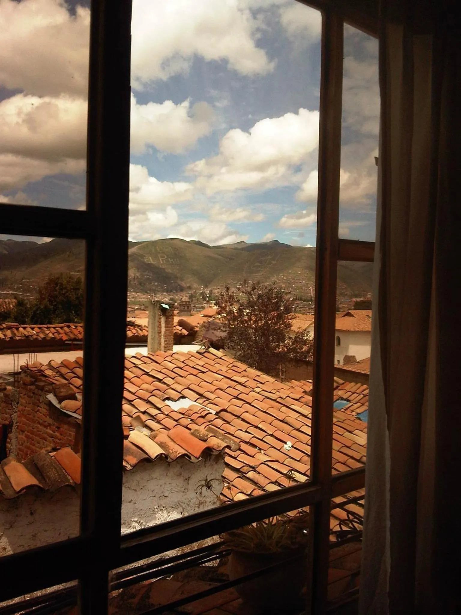 City view in Casa De Mama Cusco - The Treehouse