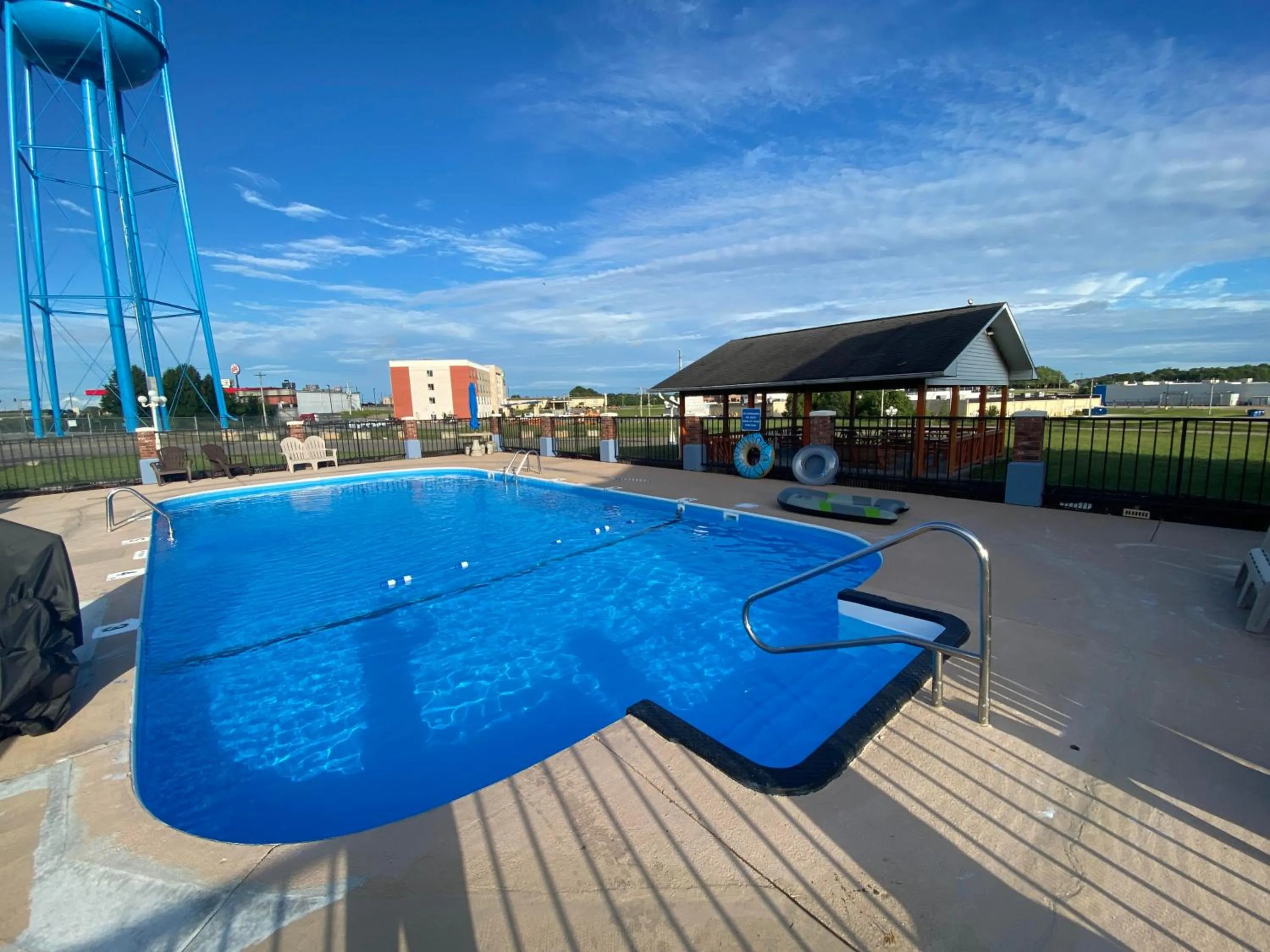 Days Inn by Wyndham Perryville MO