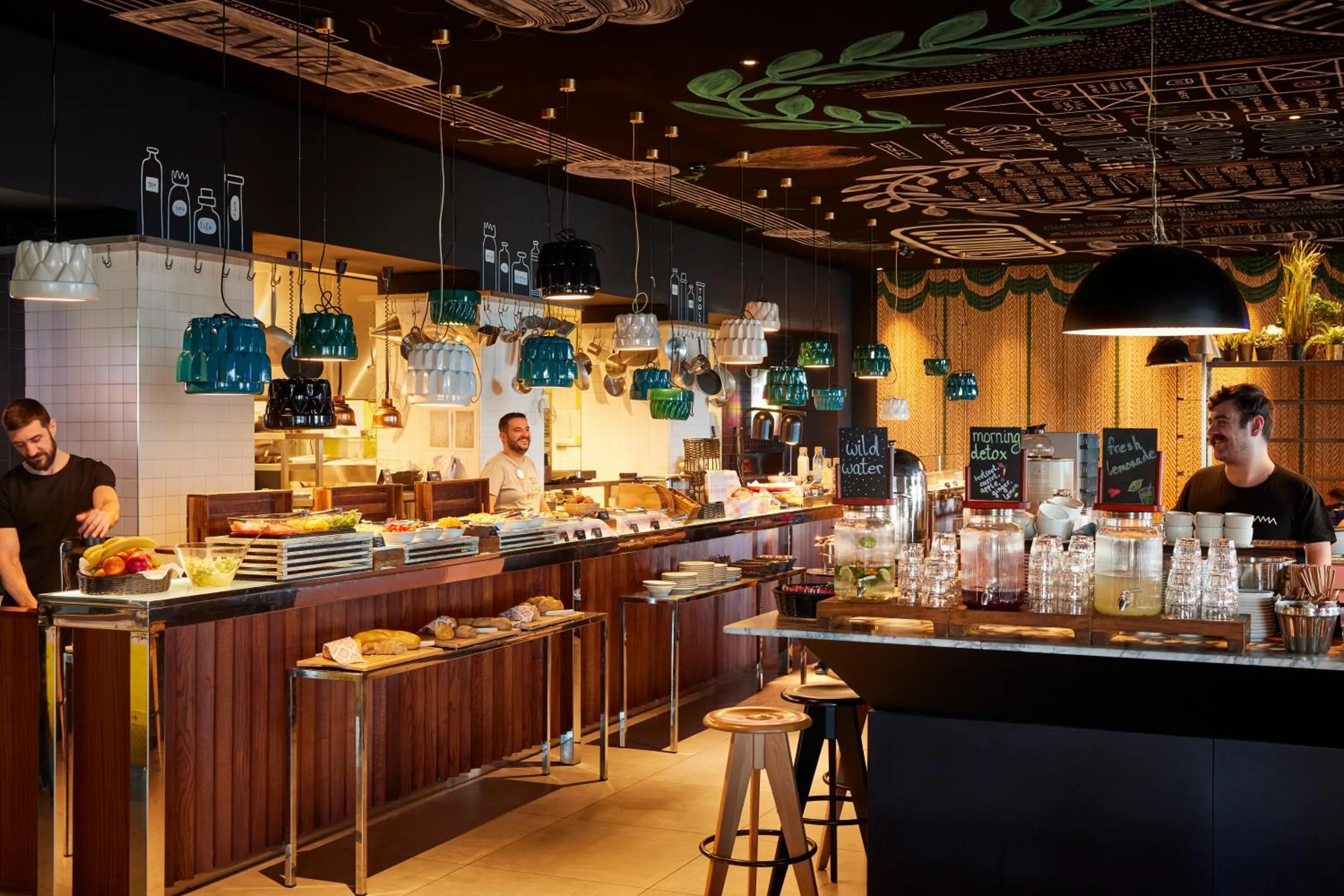 Restaurant/places to eat in Mama Shelter Belgrade