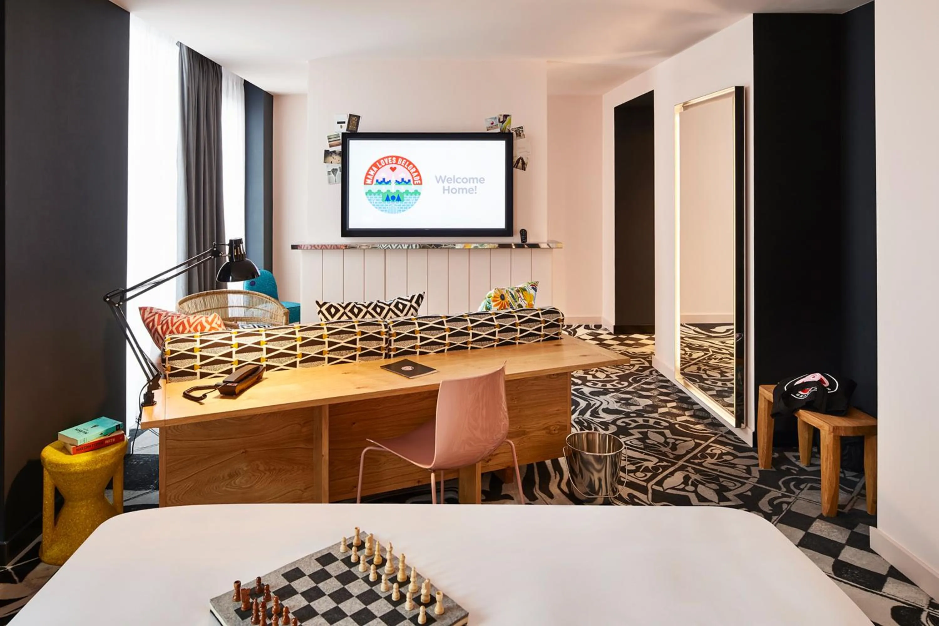 TV and multimedia in Mama Shelter Belgrade