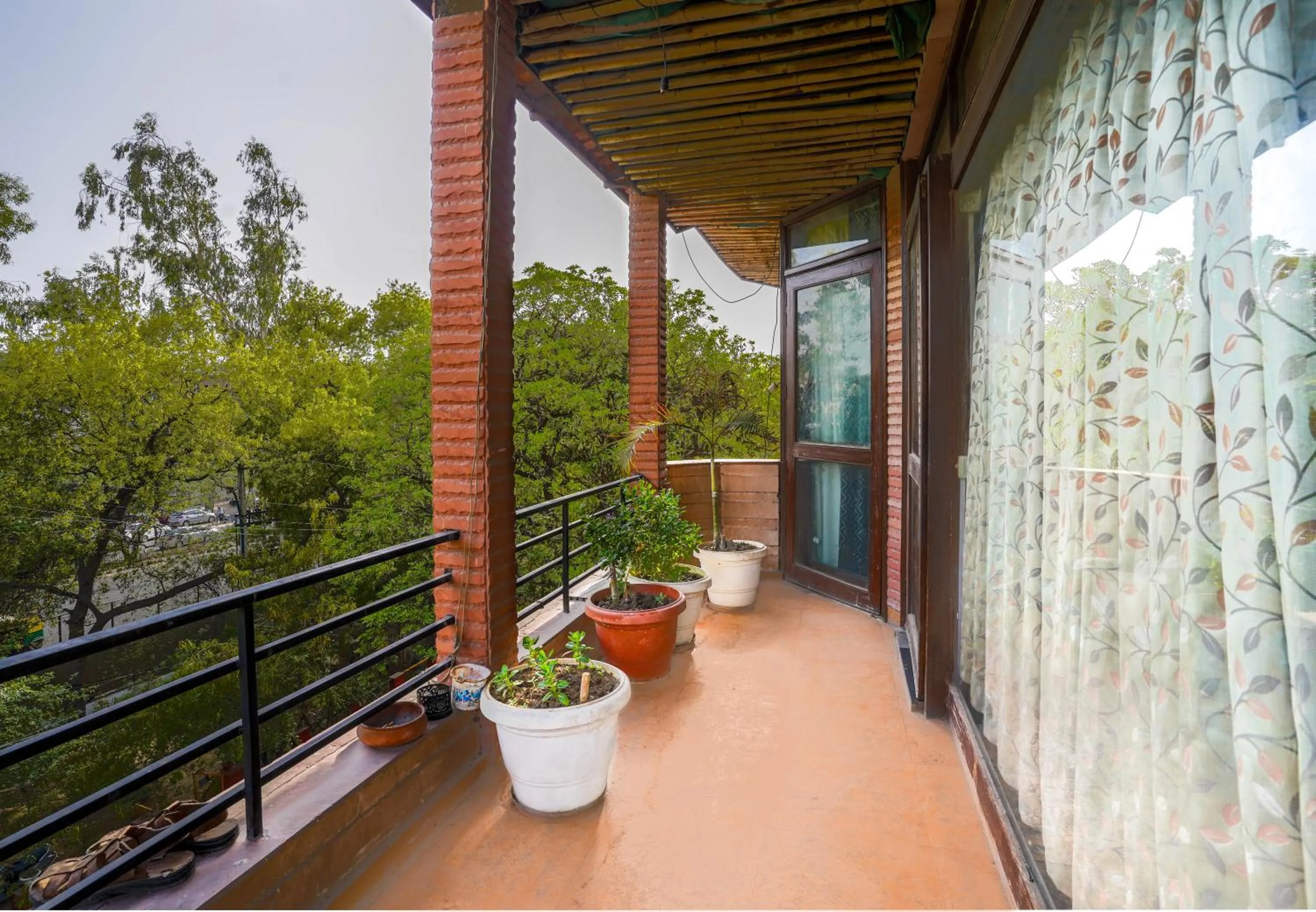 Balcony/Terrace in Hide-In Hostel Delhi