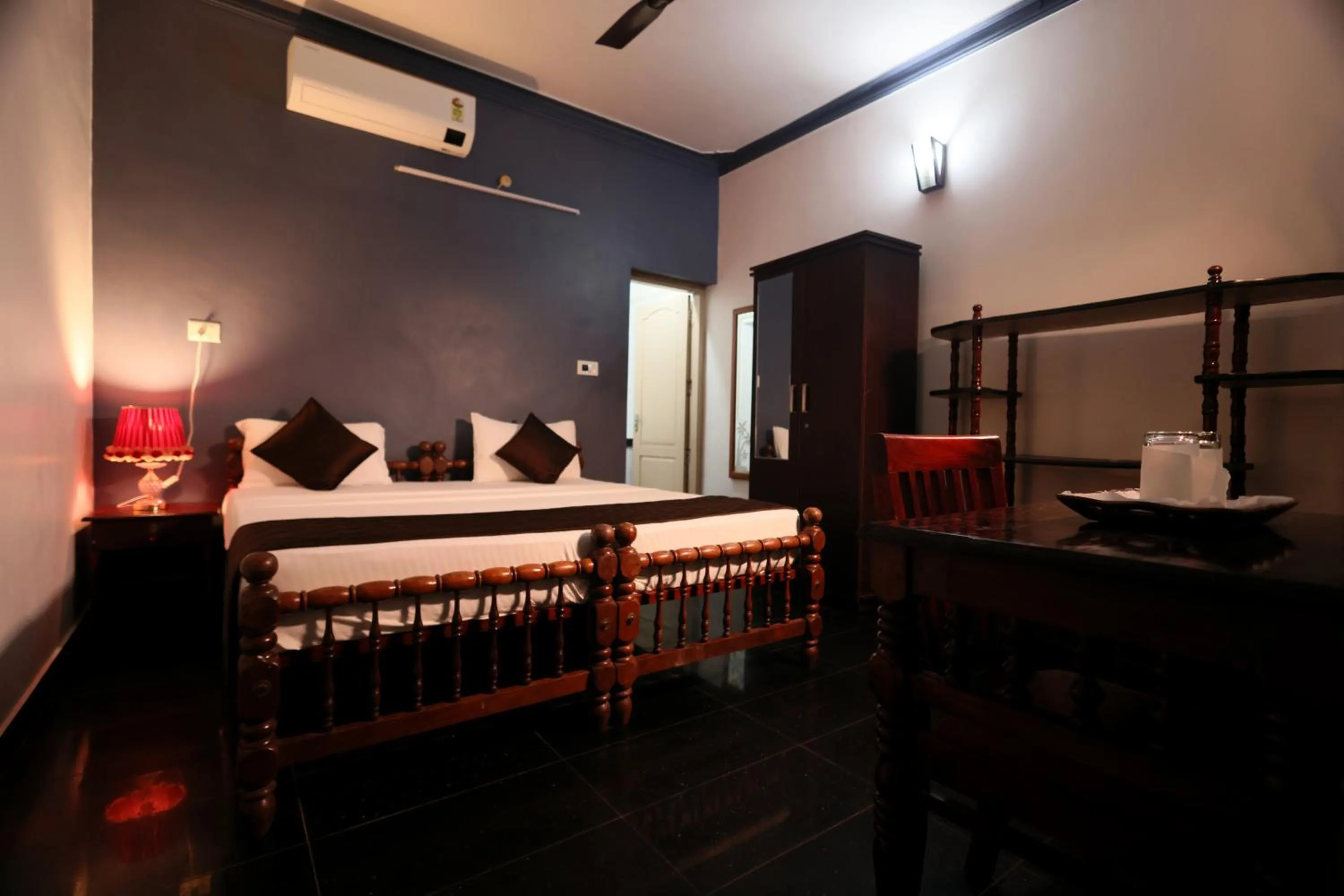 Bed in Ideal Ayurvedic Resort Kovalam