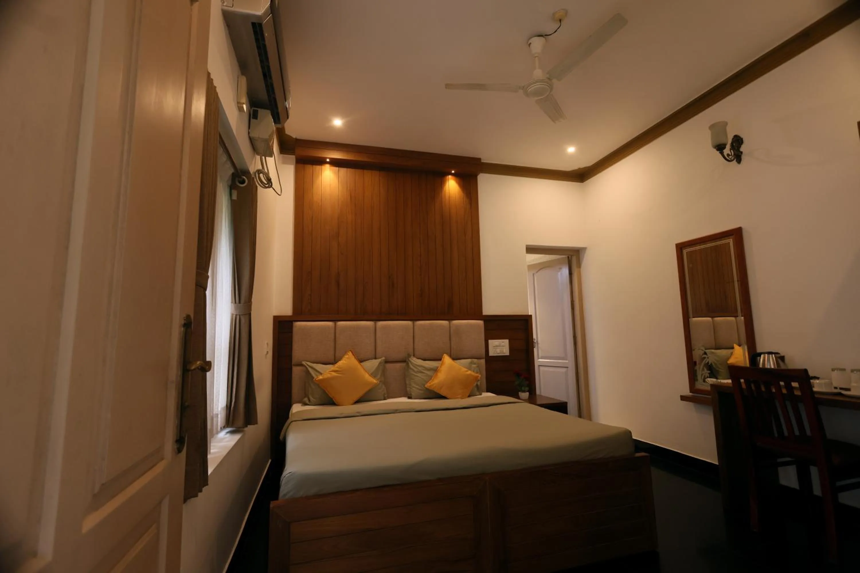 Bed in Ideal Ayurvedic Resort Kovalam