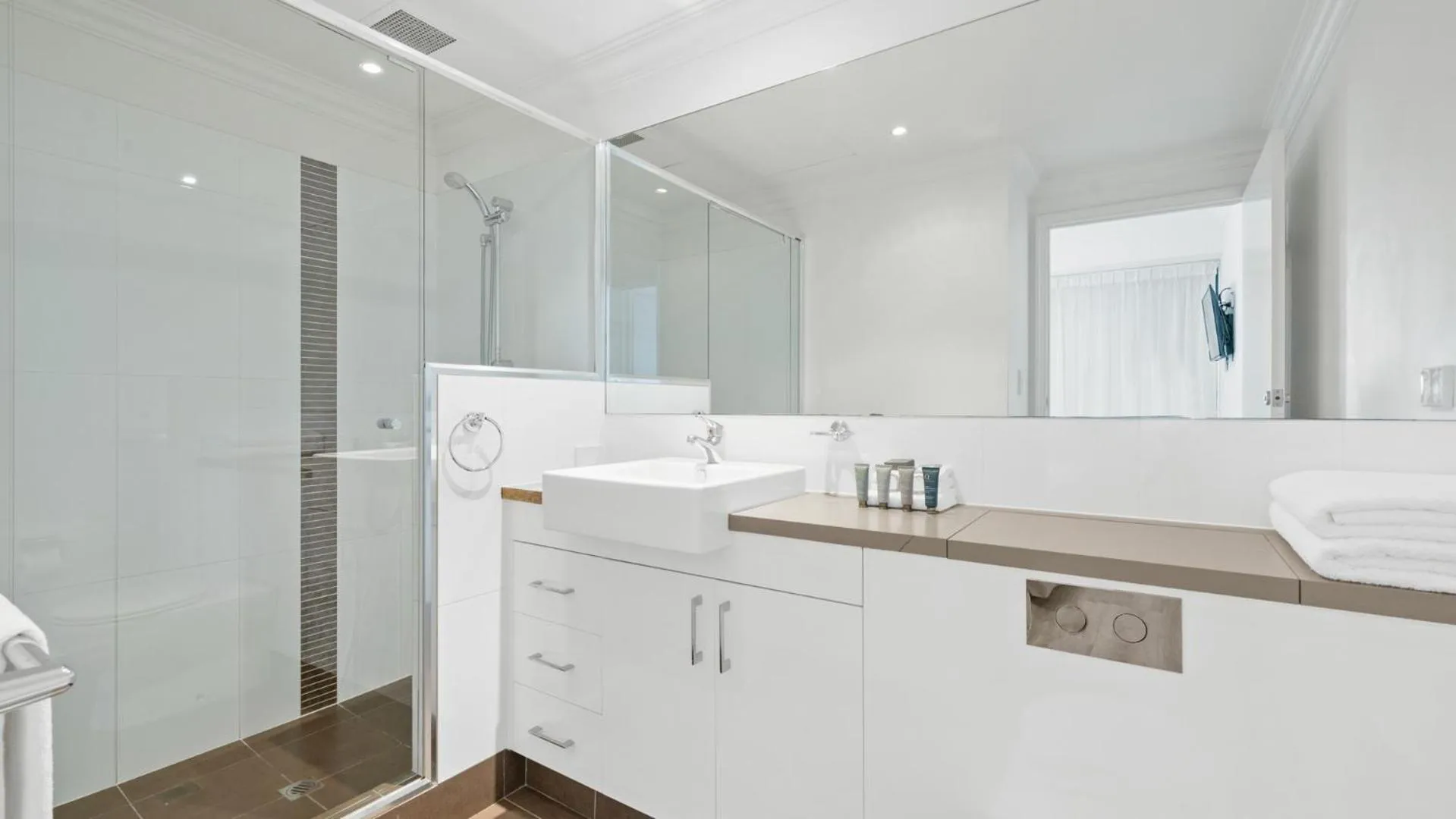 Bathroom in Dolphin Quay Apartments