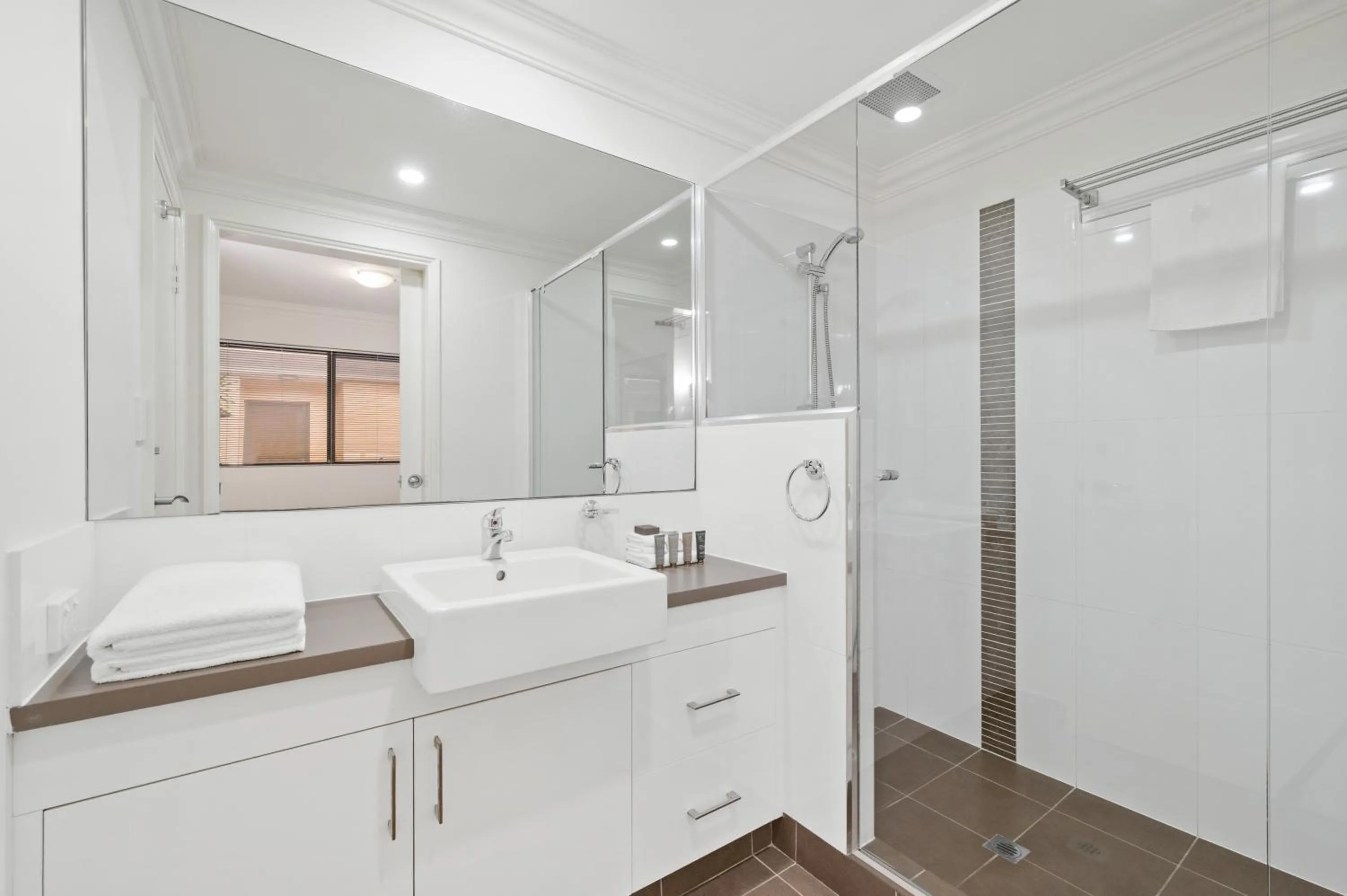 Bathroom in Dolphin Quay Apartments