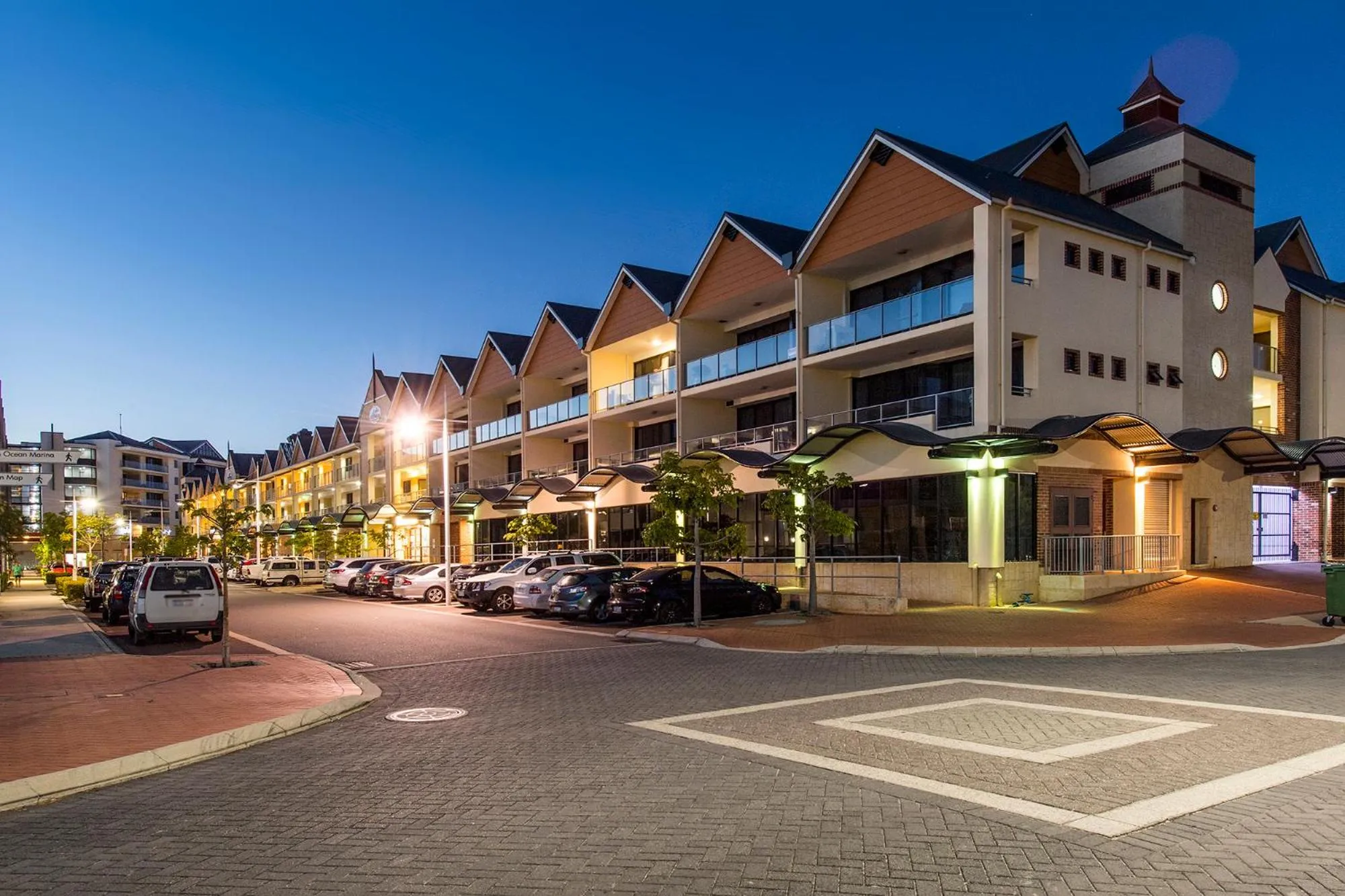 Facade/entrance in Dolphin Quay Apartments
