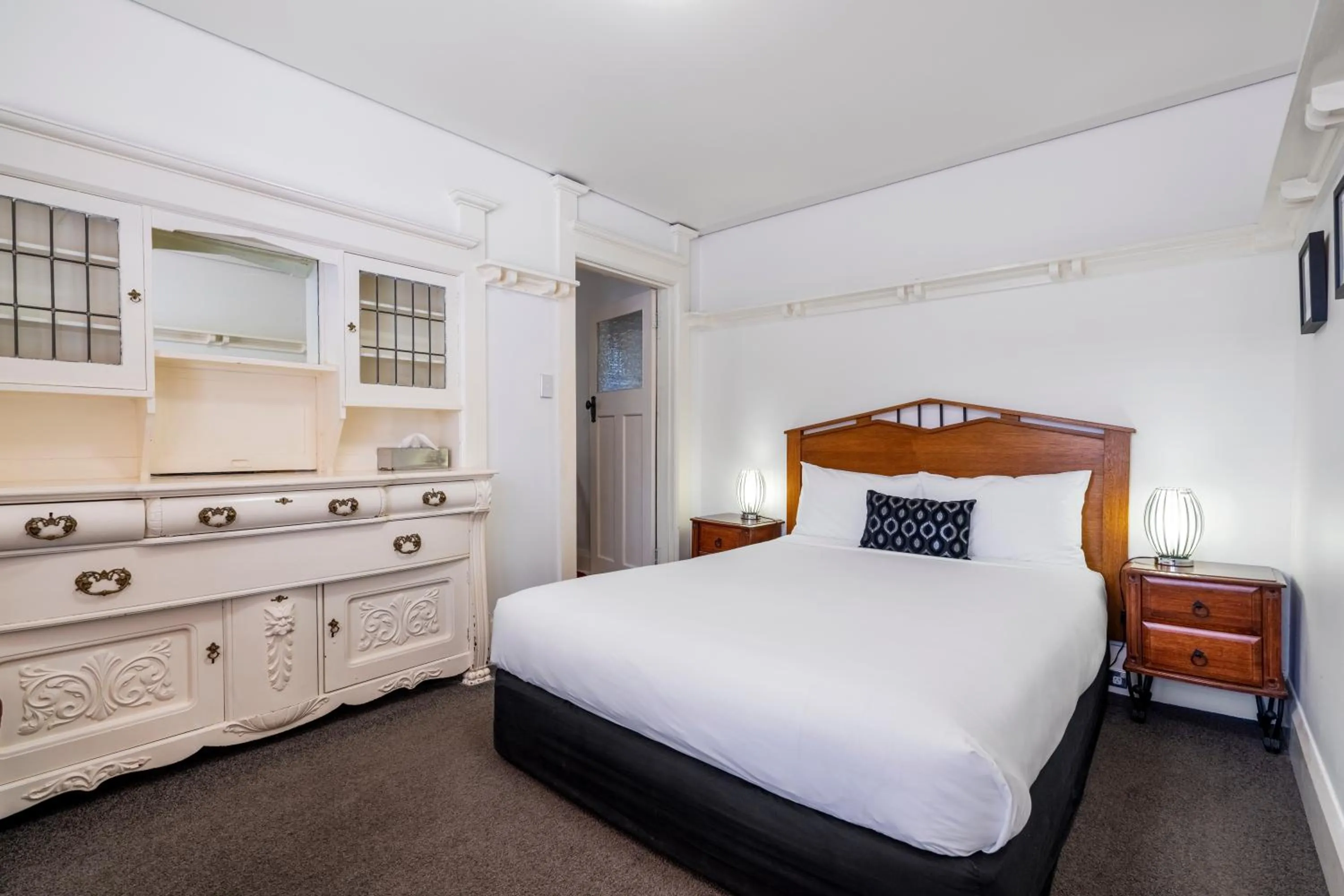 Bed in Graham Apartments