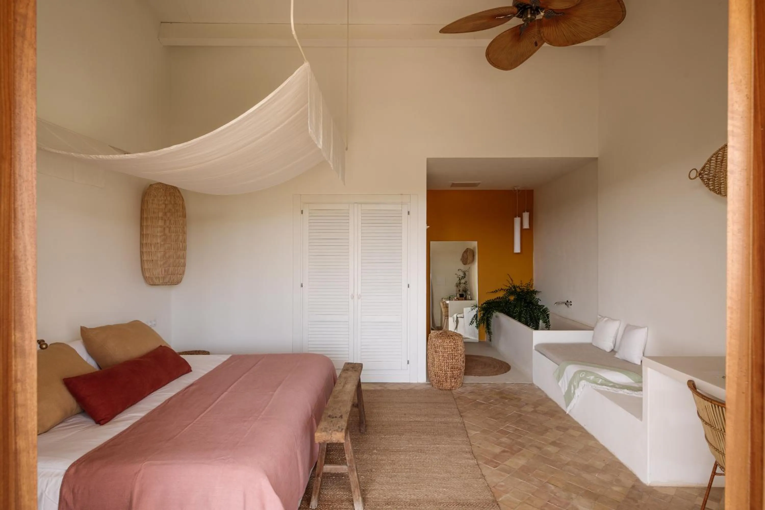 Photo of the whole room, Bed in Amagatay Luxury Boutique Hotel - Adults Only