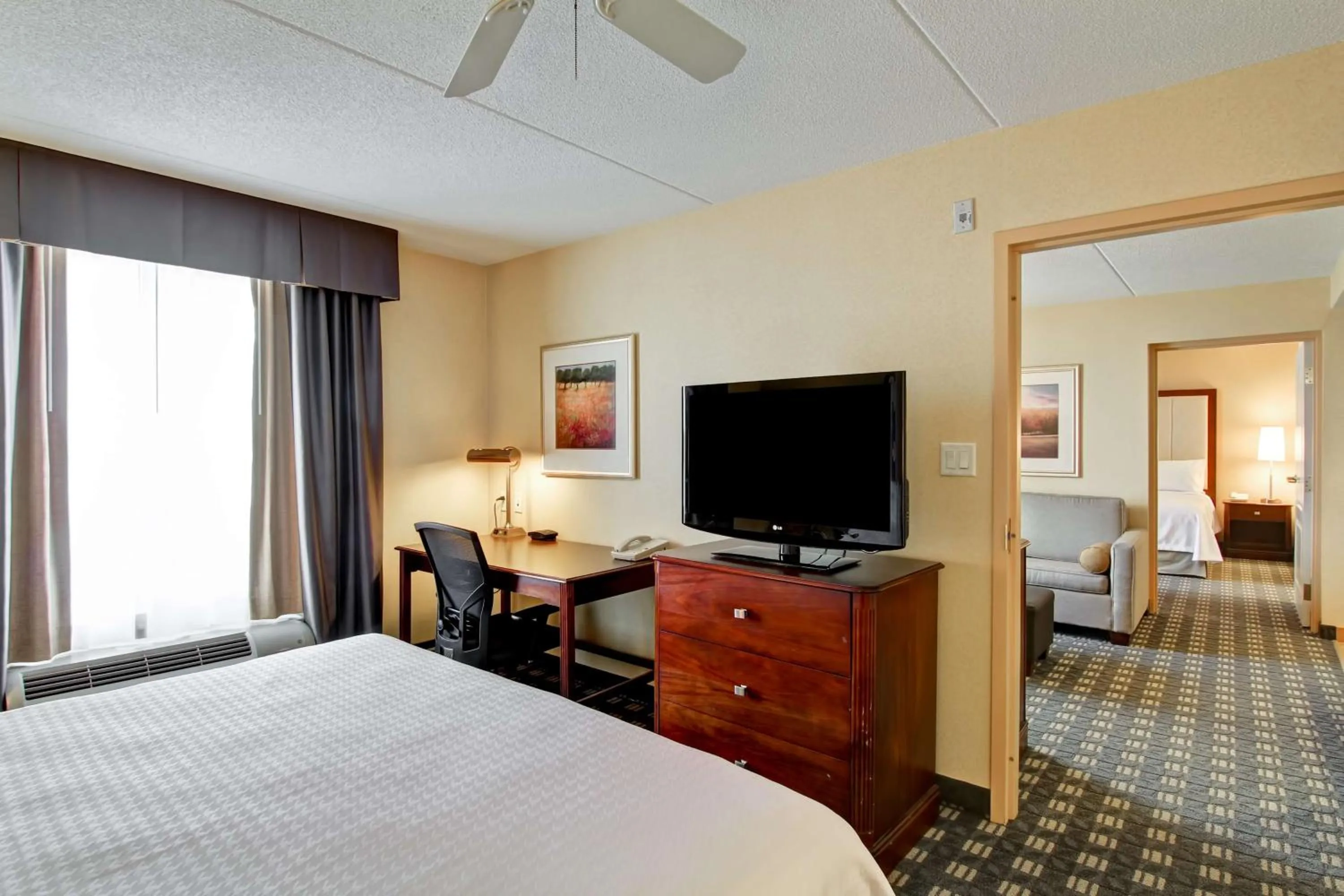 Bedroom, Bed in Homewood Suites by Hilton Toronto Mississauga