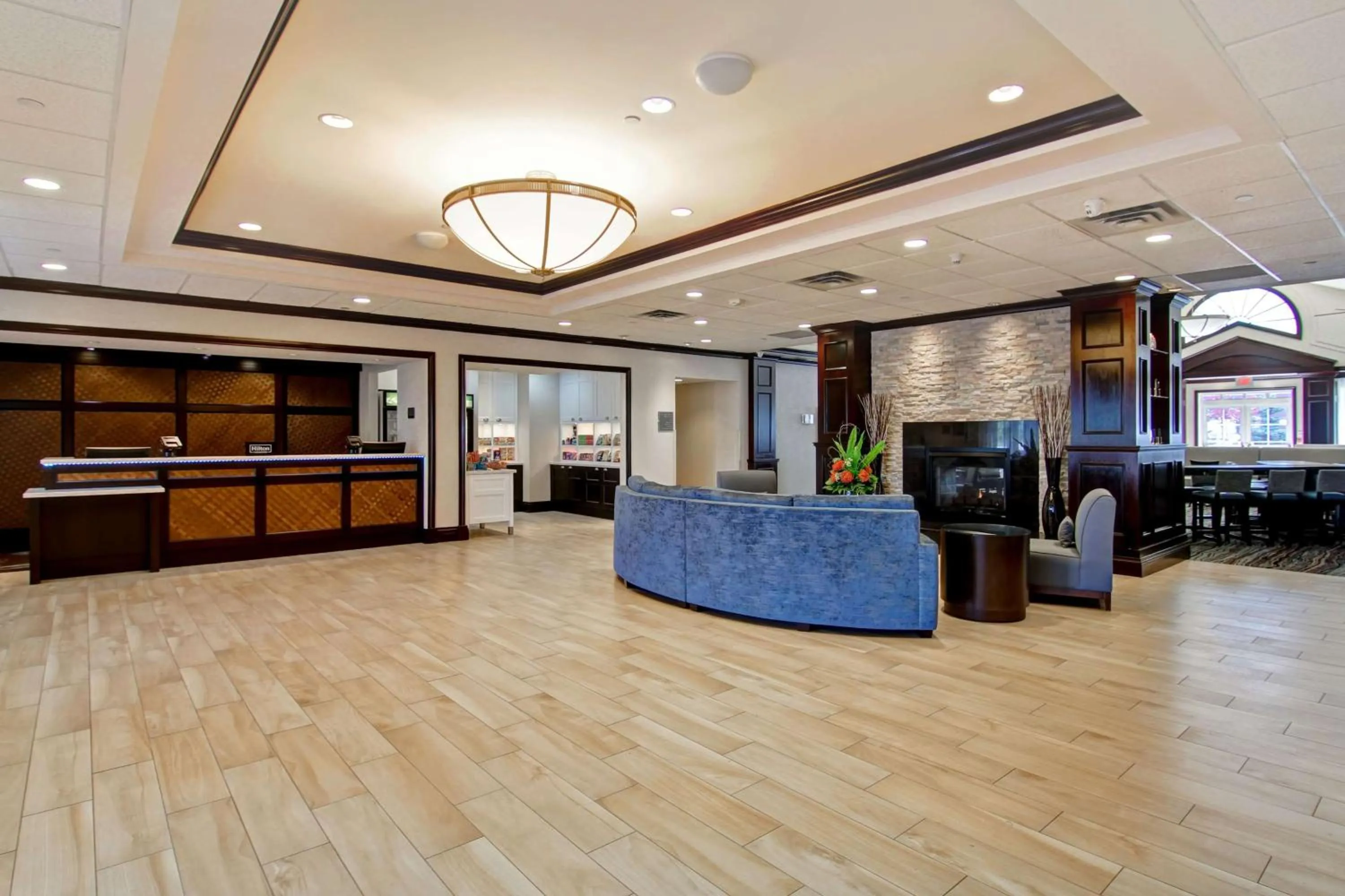 Lobby or reception in Homewood Suites by Hilton Toronto Mississauga