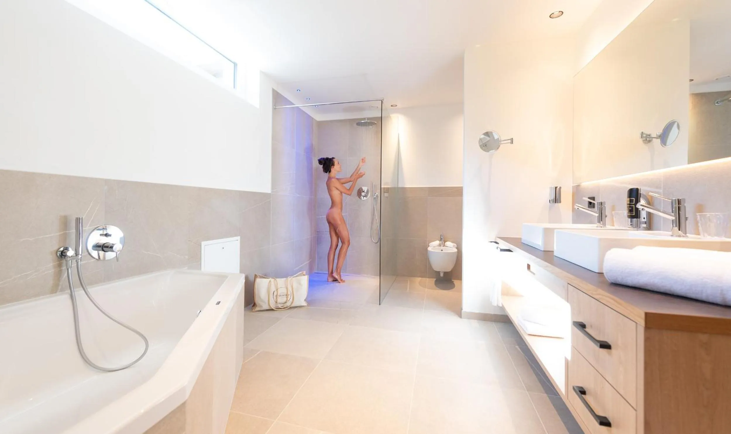 Bathroom in Hotel Christof