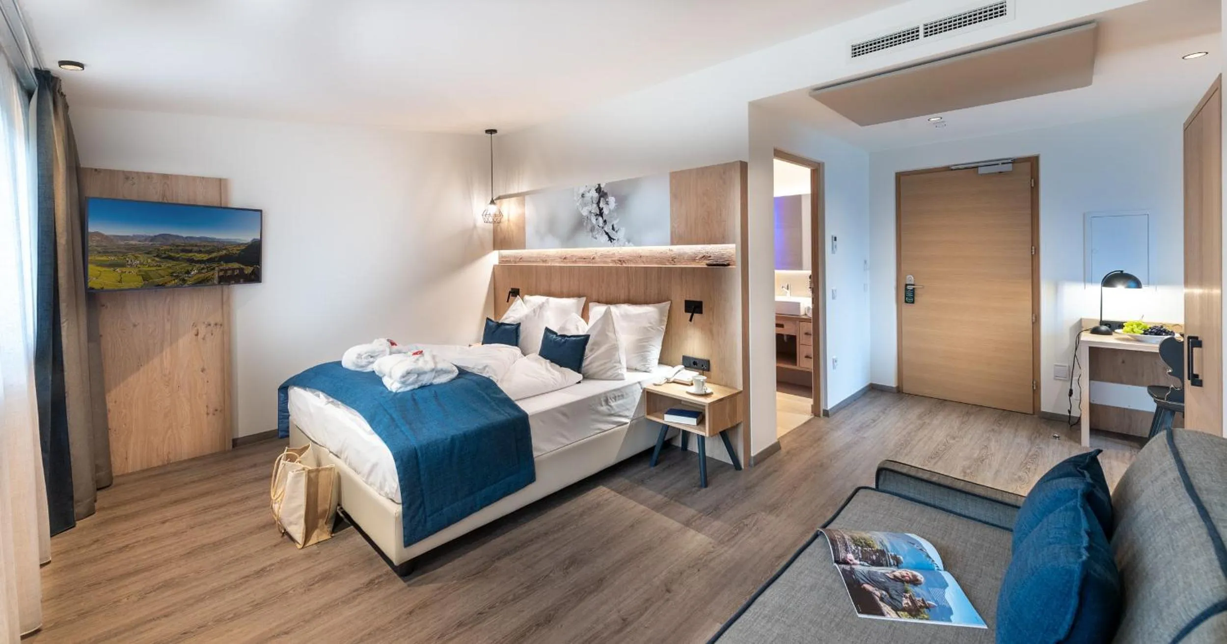 Photo of the whole room, Bed in Hotel Christof