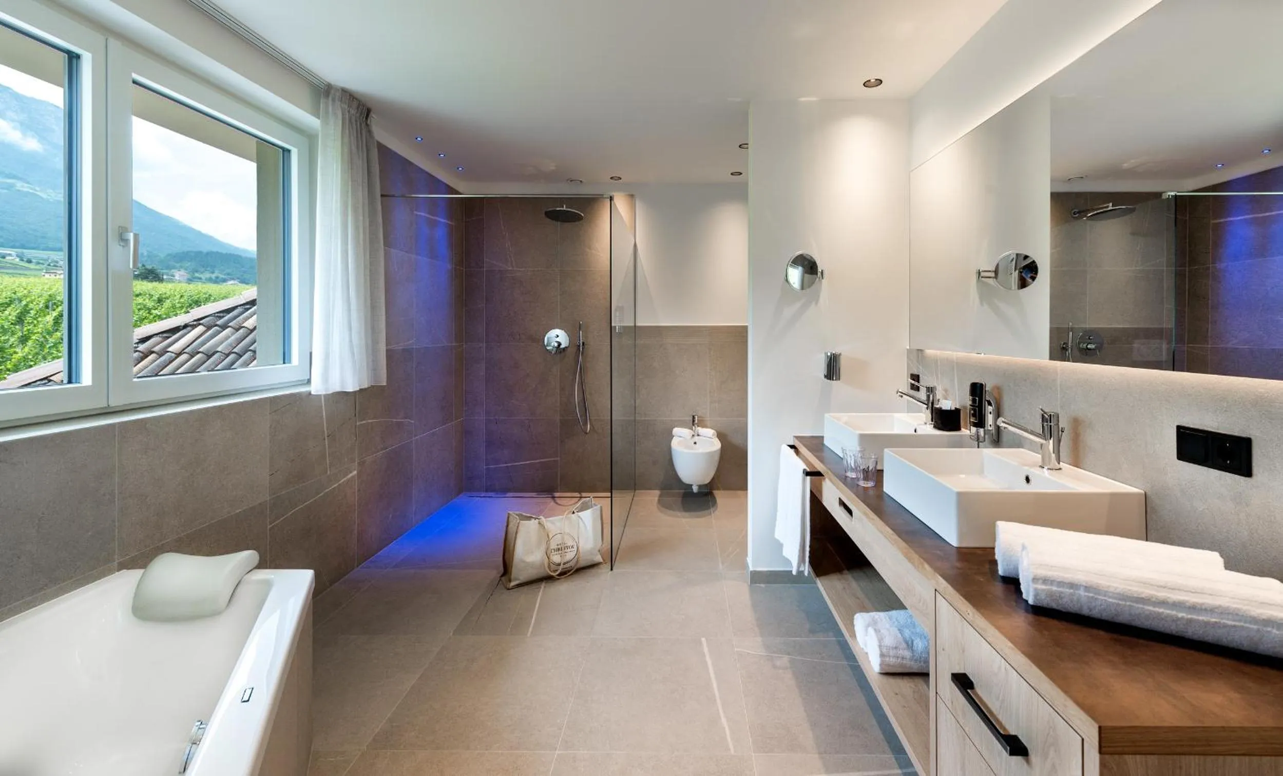 Bathroom in Hotel Christof