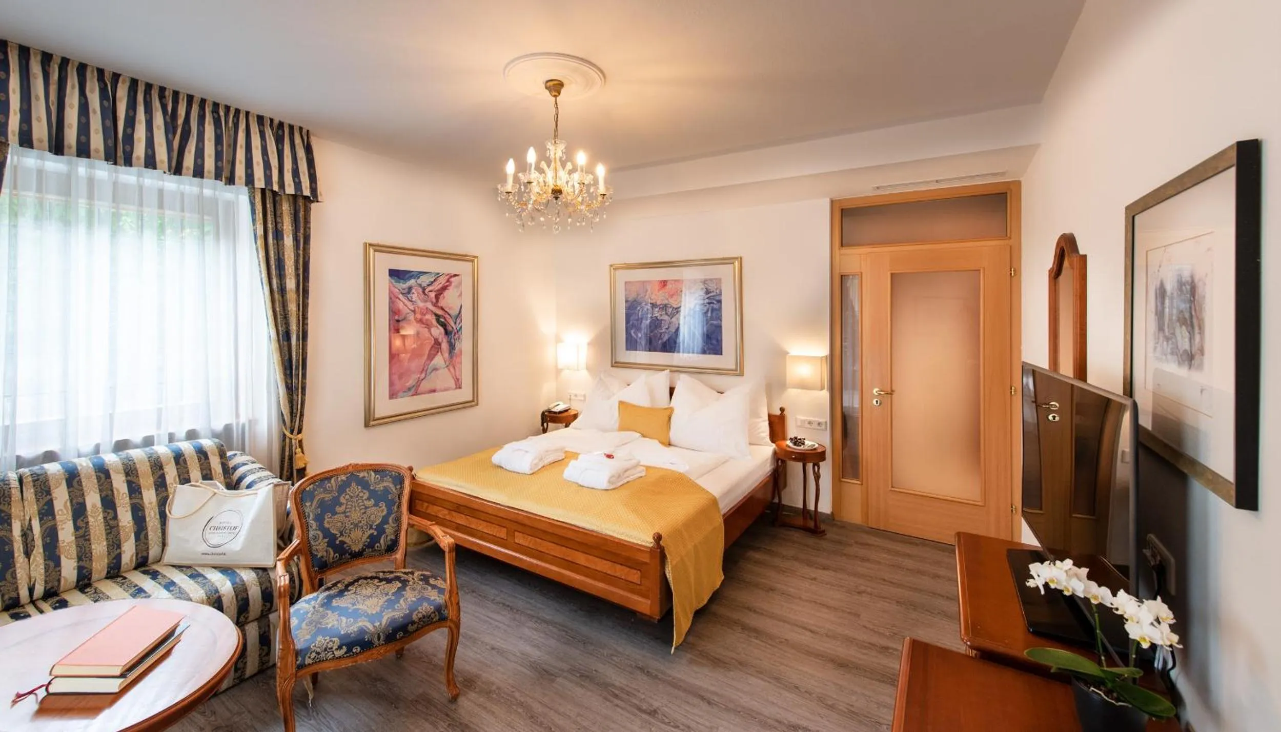 Bedroom, Bed in Hotel Christof