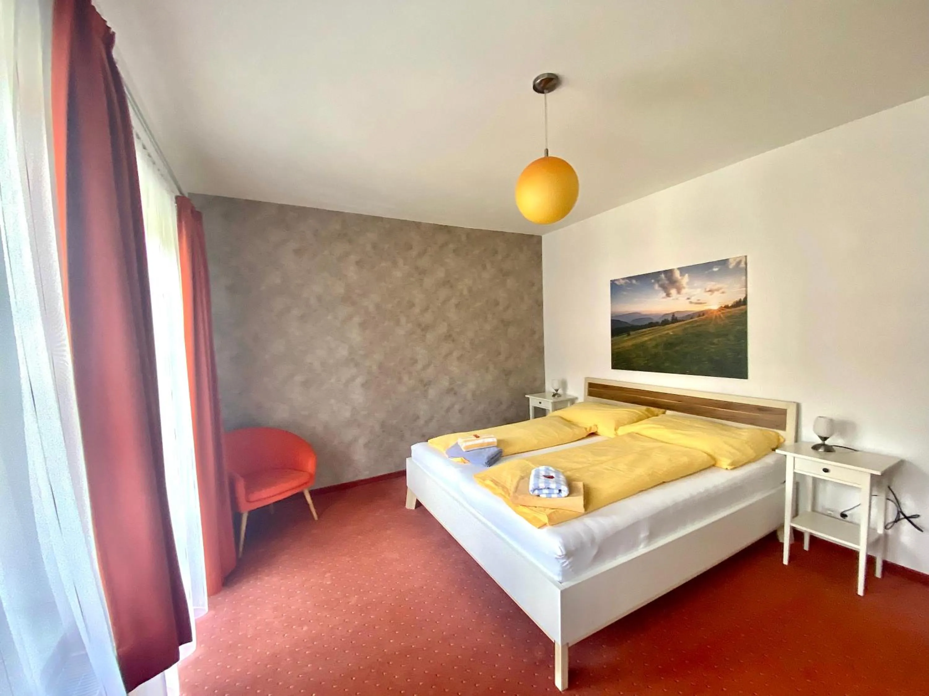 Bedroom, Bed in FeWo Leeb