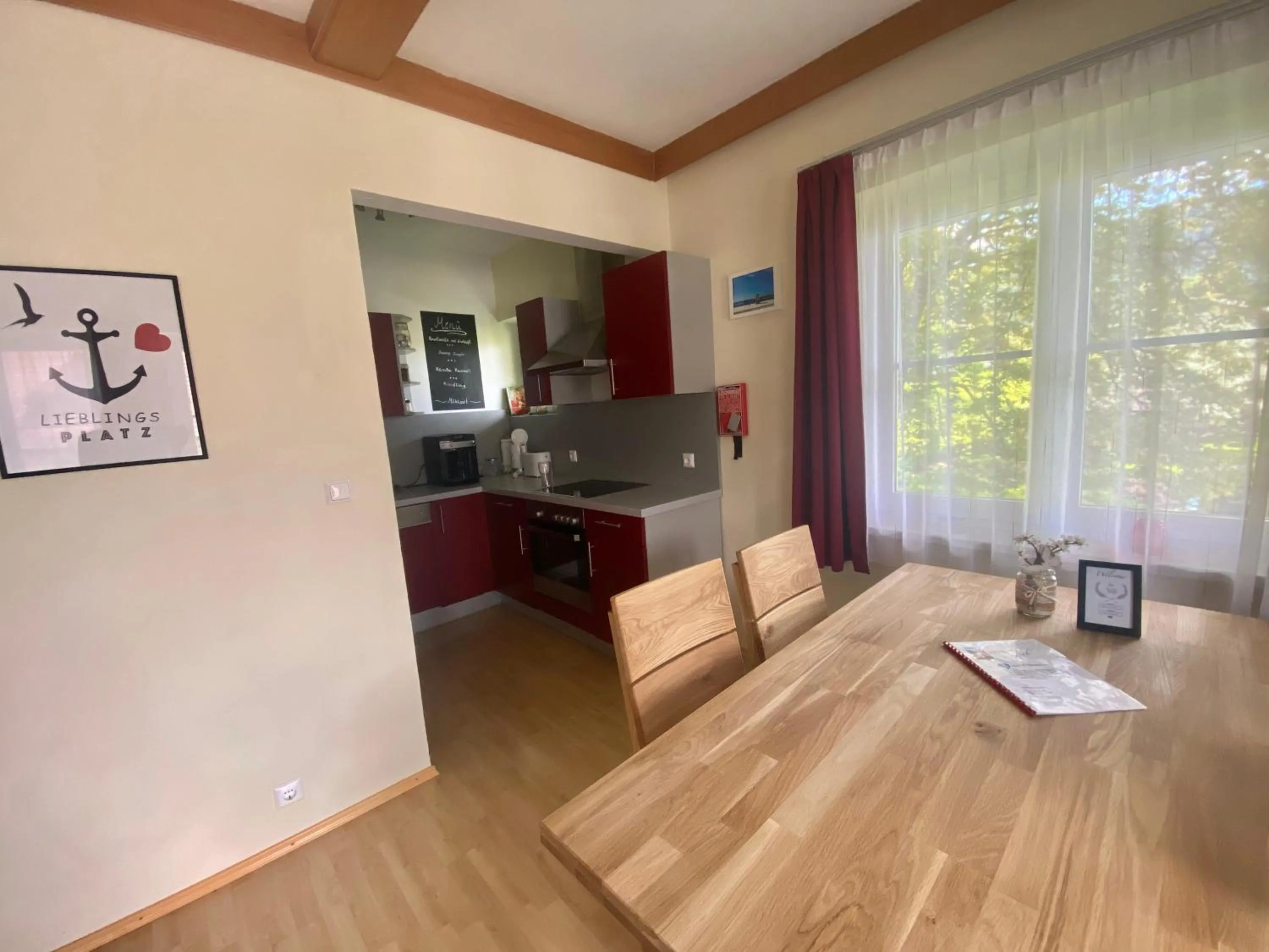 Kitchen or kitchenette in FeWo Leeb