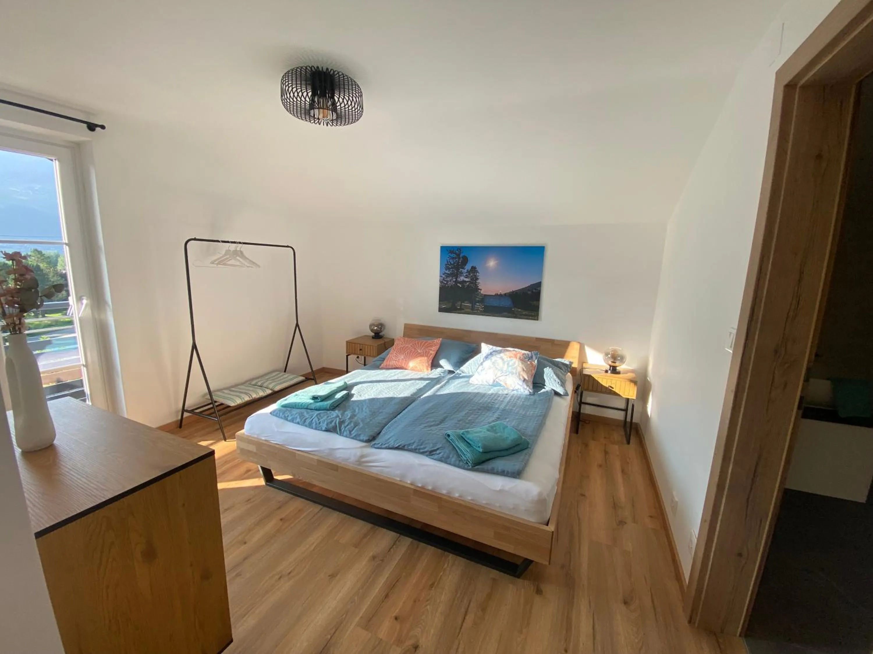 Bedroom, Bed in FeWo Leeb