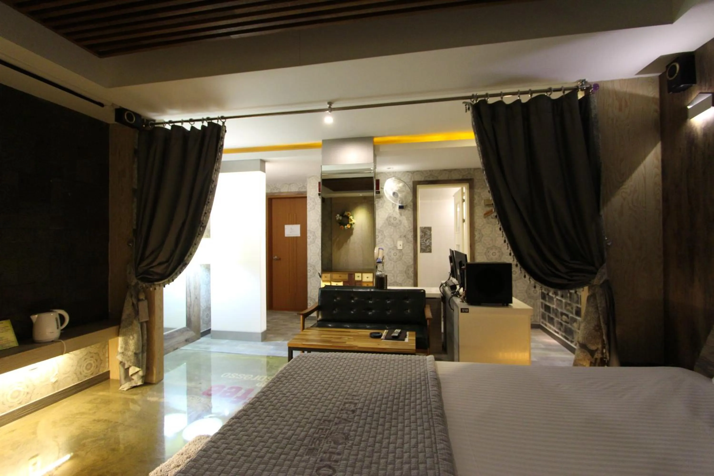 Bed in Hera Hotel