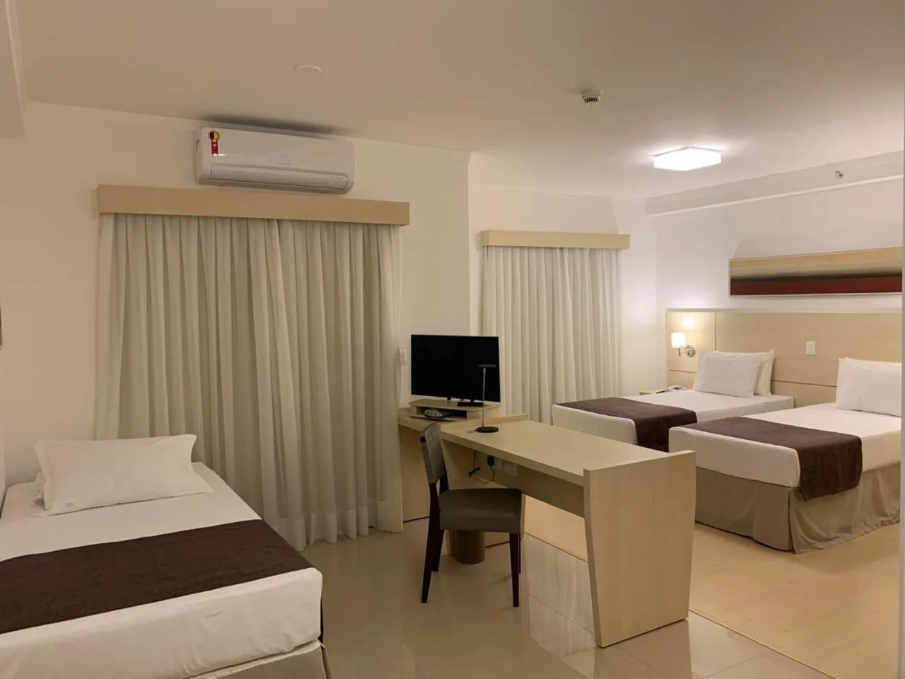 Bedroom, Bed in Hotel Araucaria Flat Araraquara