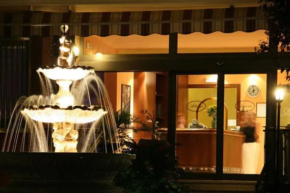 Night in Albergo Aurora