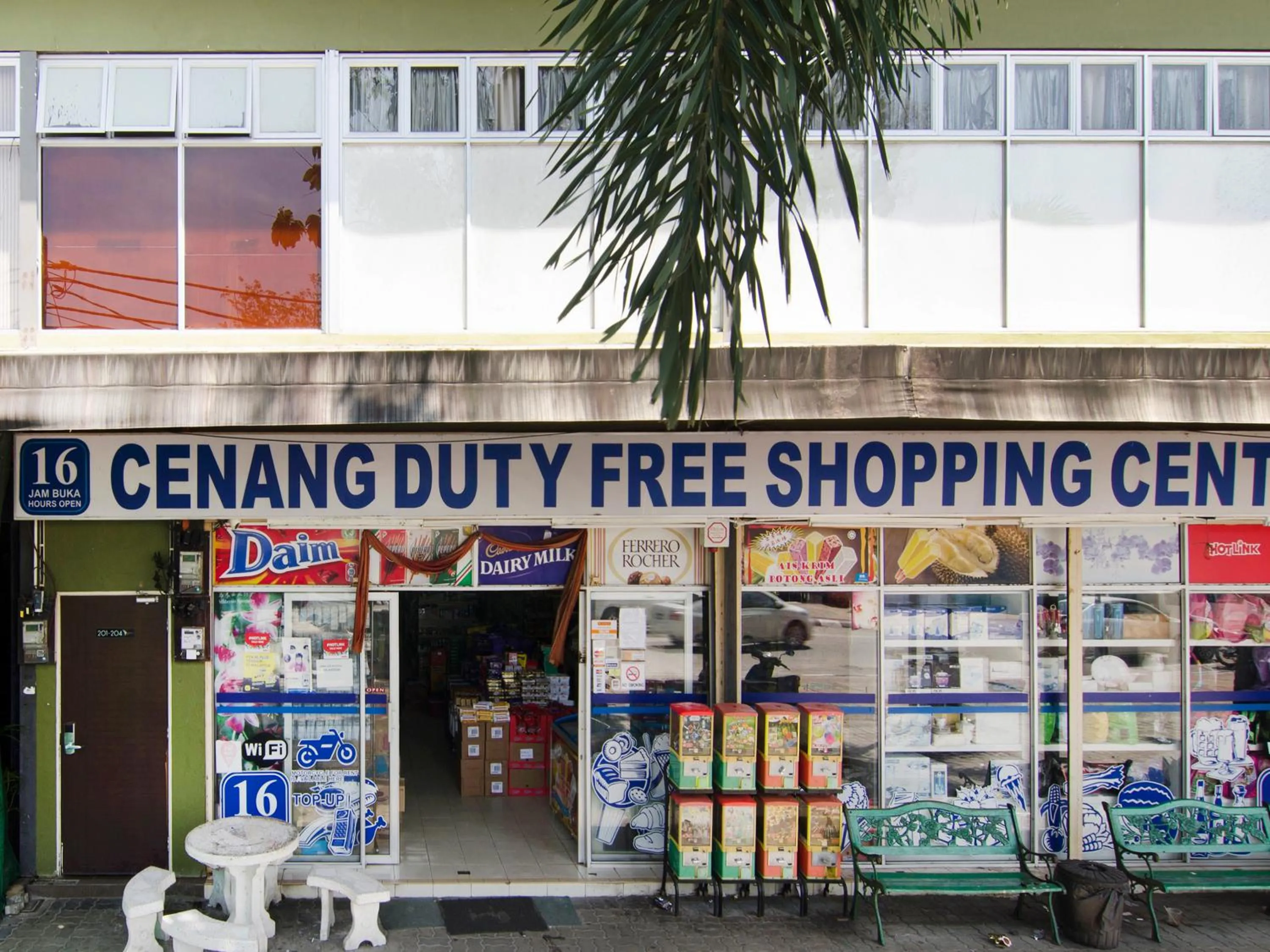 On-site shops in Casa Fina Fine Homes