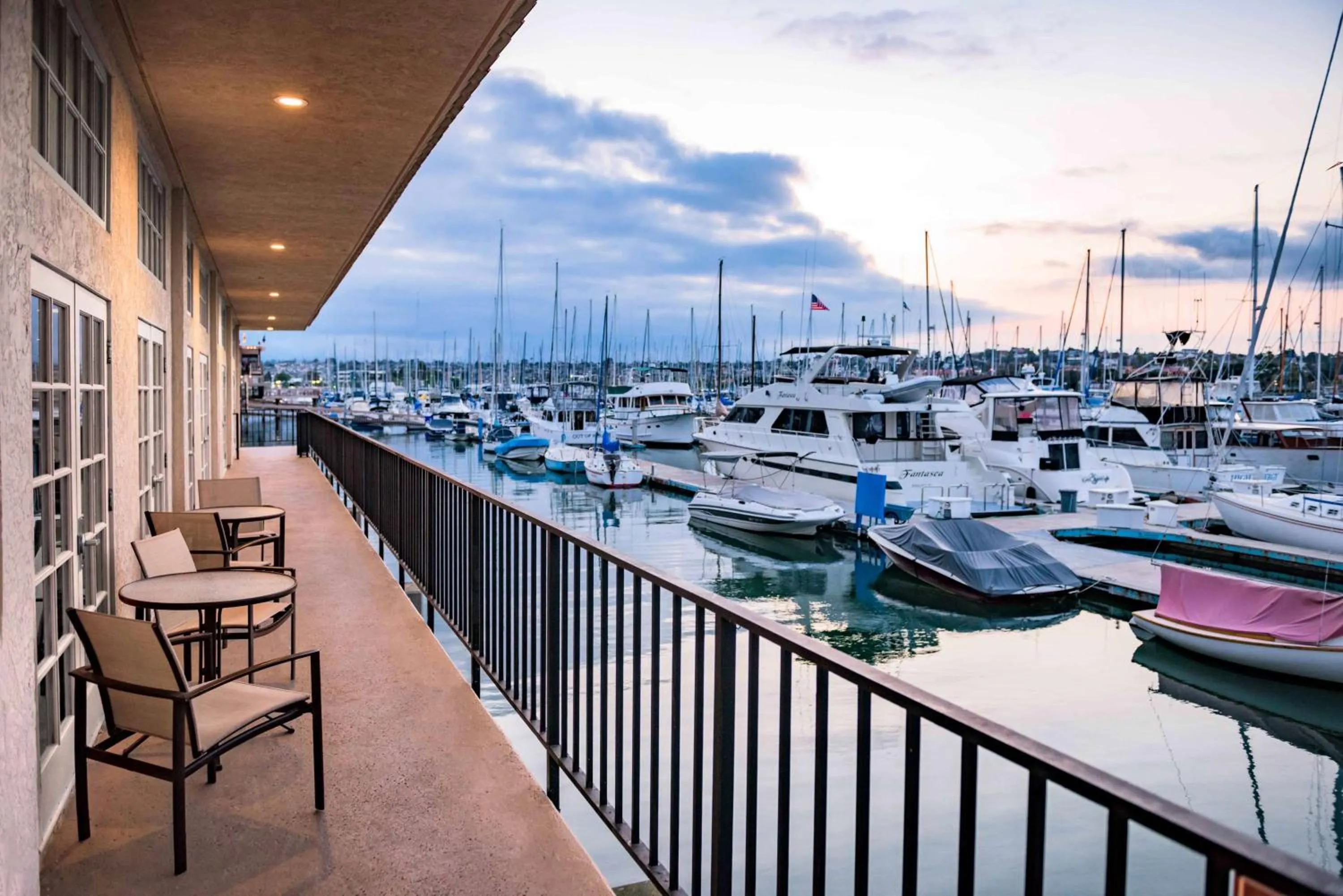 Patio in Hilton San Diego Airport/Harbor Island