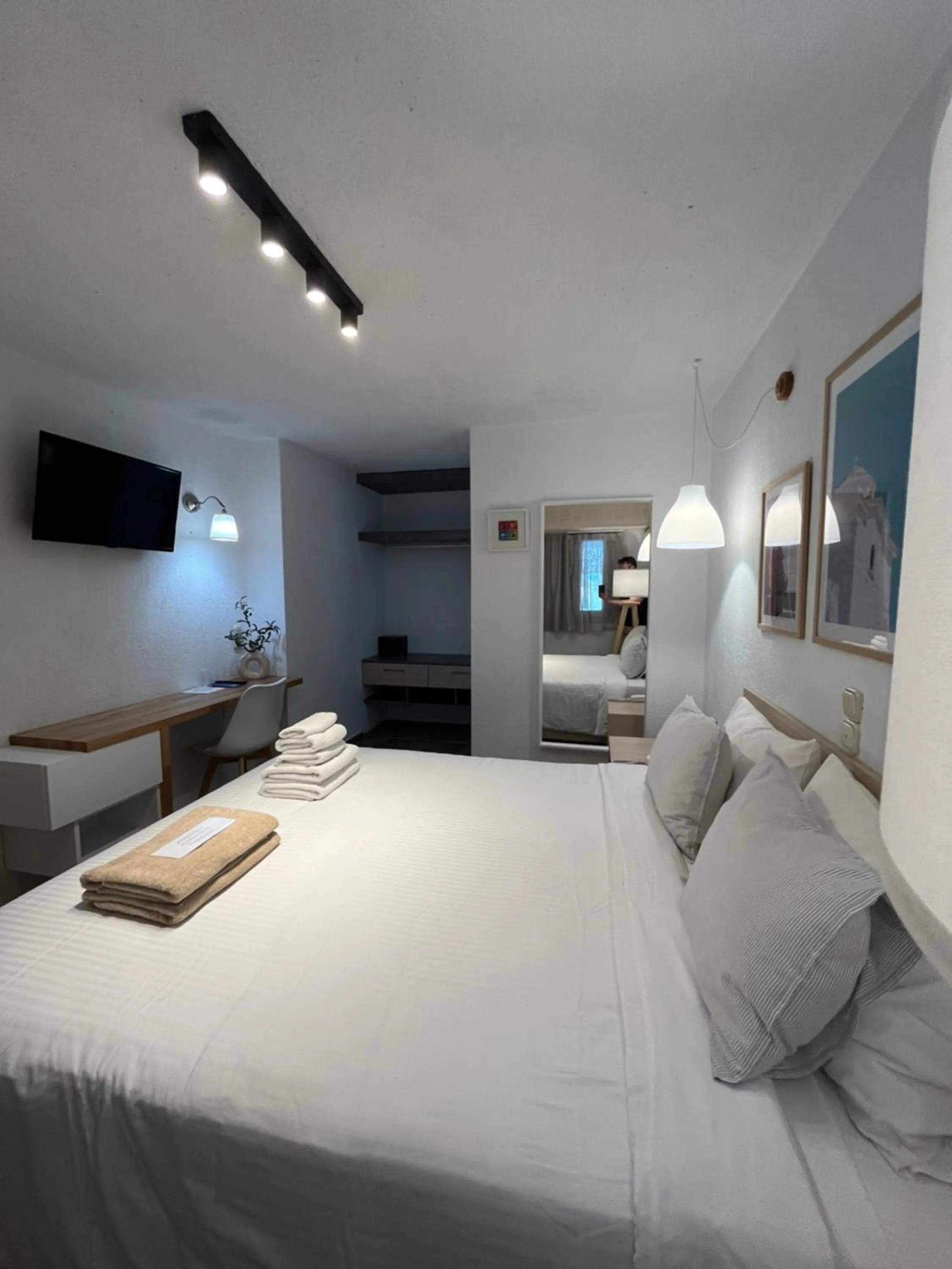 Bed in Panormos Beach Hotel Skopelos