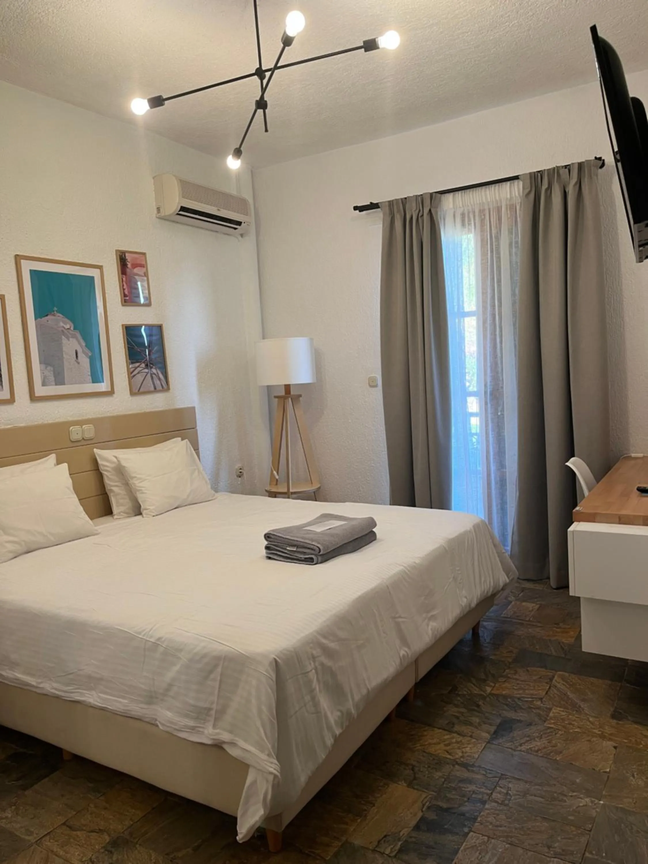 Bed in Panormos Beach Hotel Skopelos