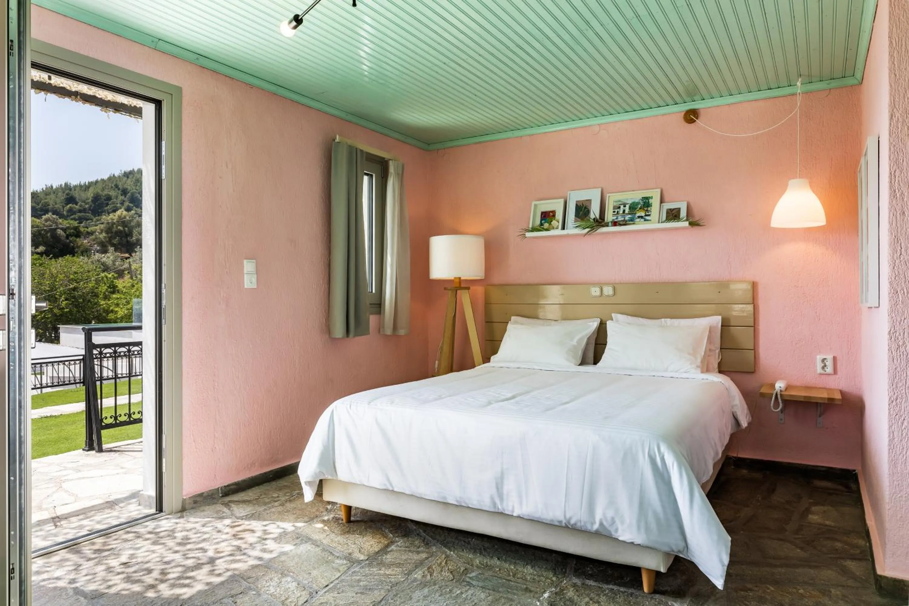 Bed in Panormos Beach Hotel Skopelos