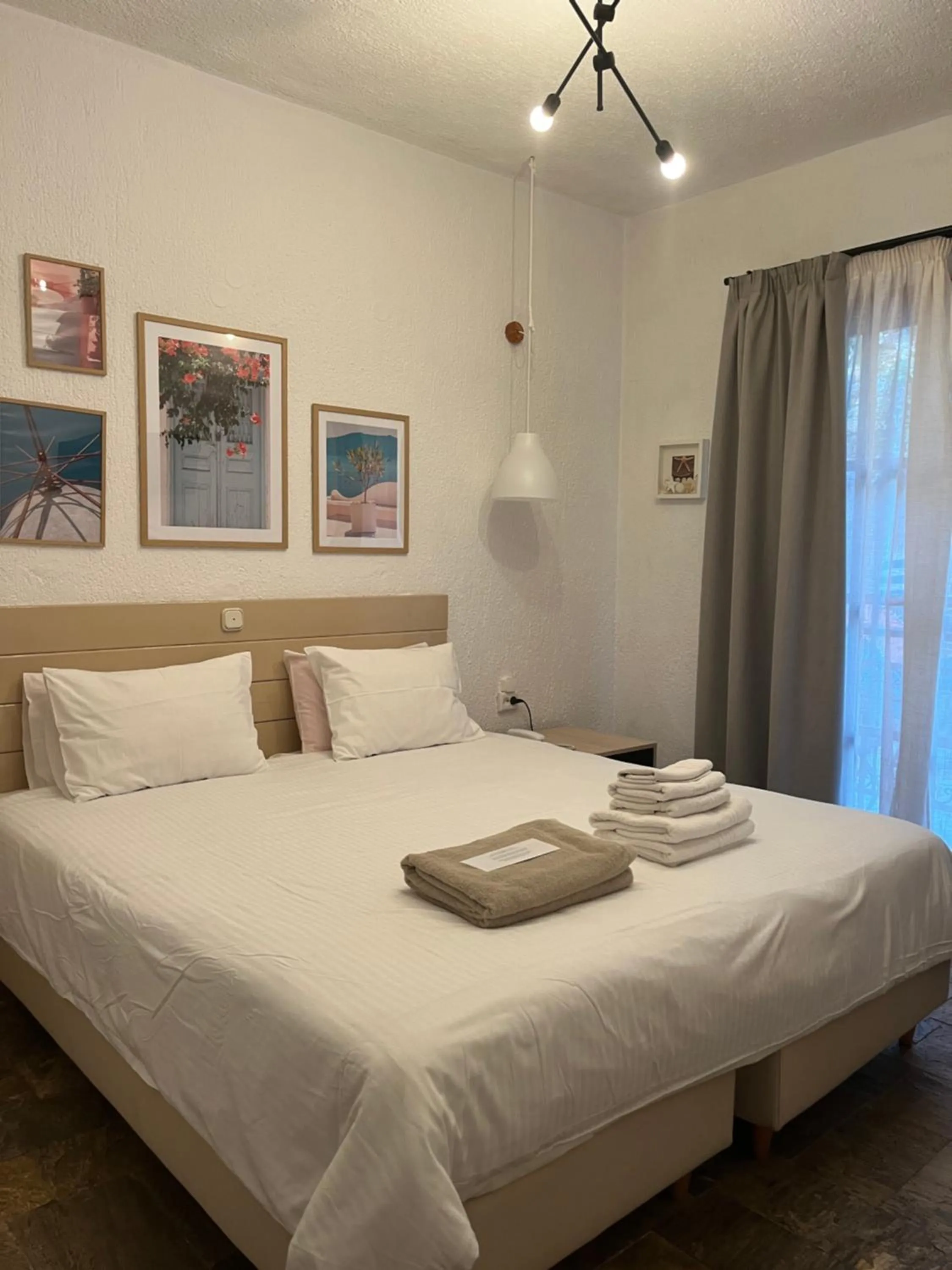 Bed in Panormos Beach Hotel Skopelos