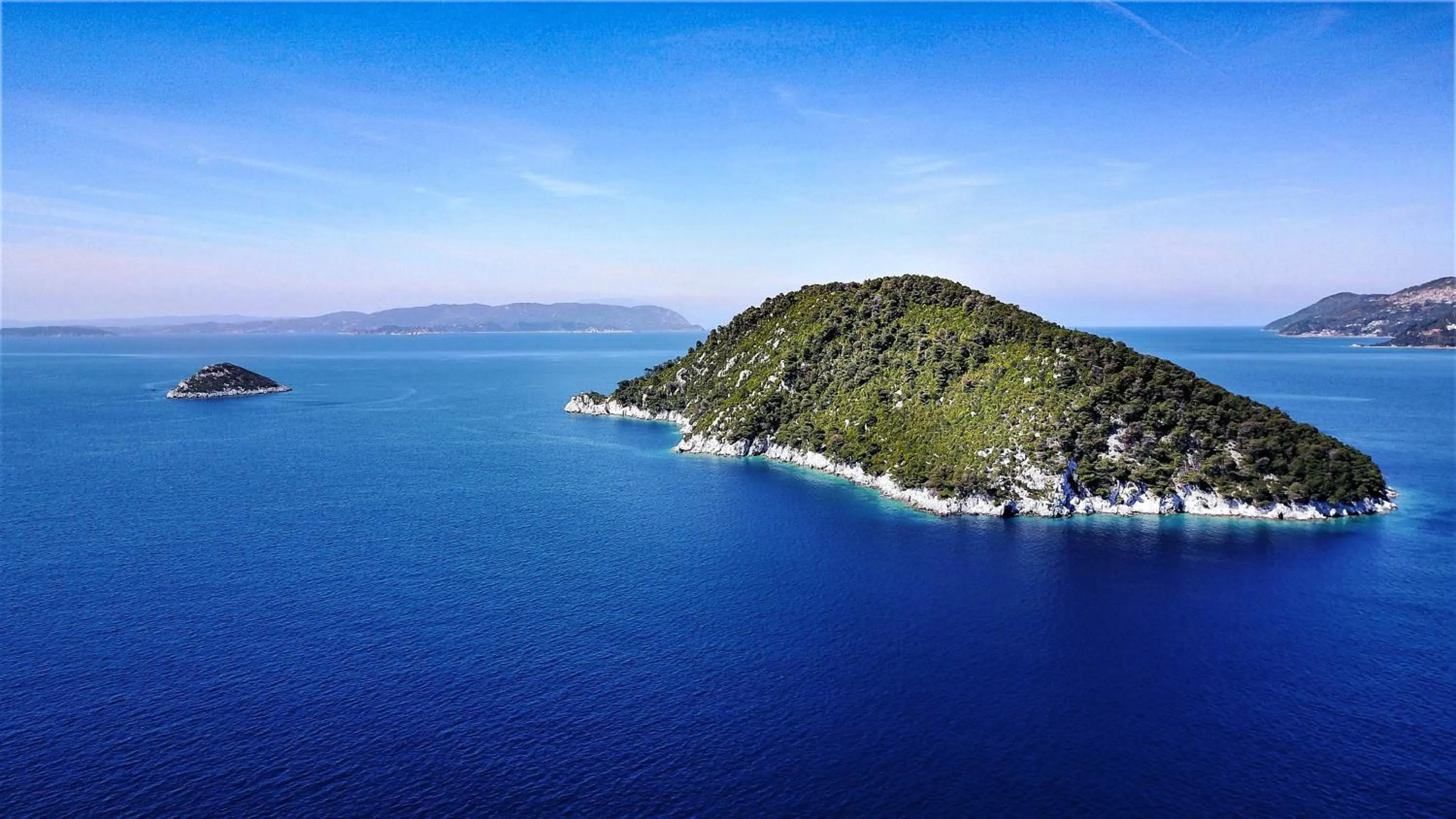 Natural landscape in Panormos Beach Hotel Skopelos