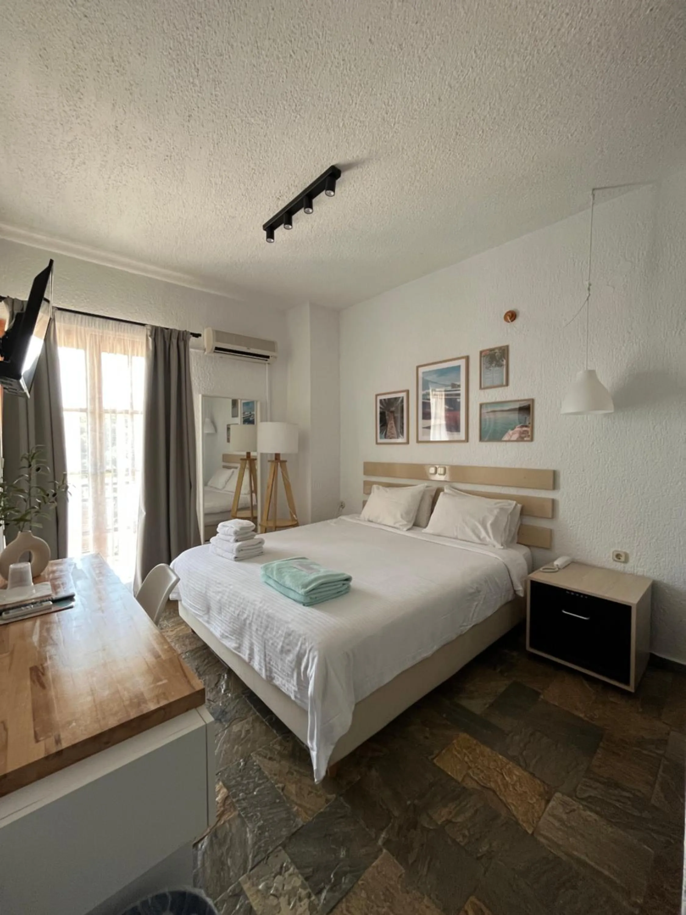 Bed in Panormos Beach Hotel Skopelos