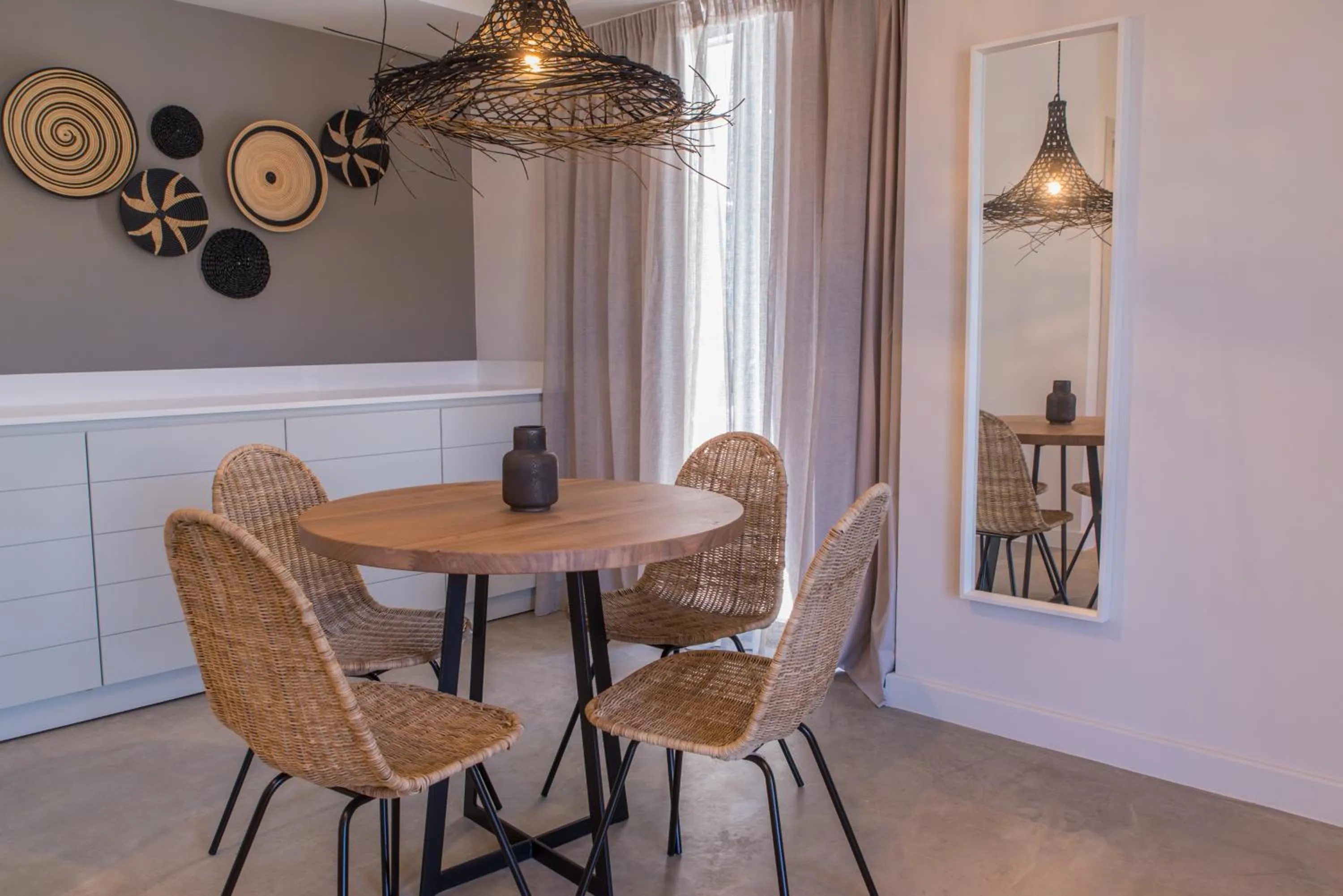 Dining area in Crystal Waters