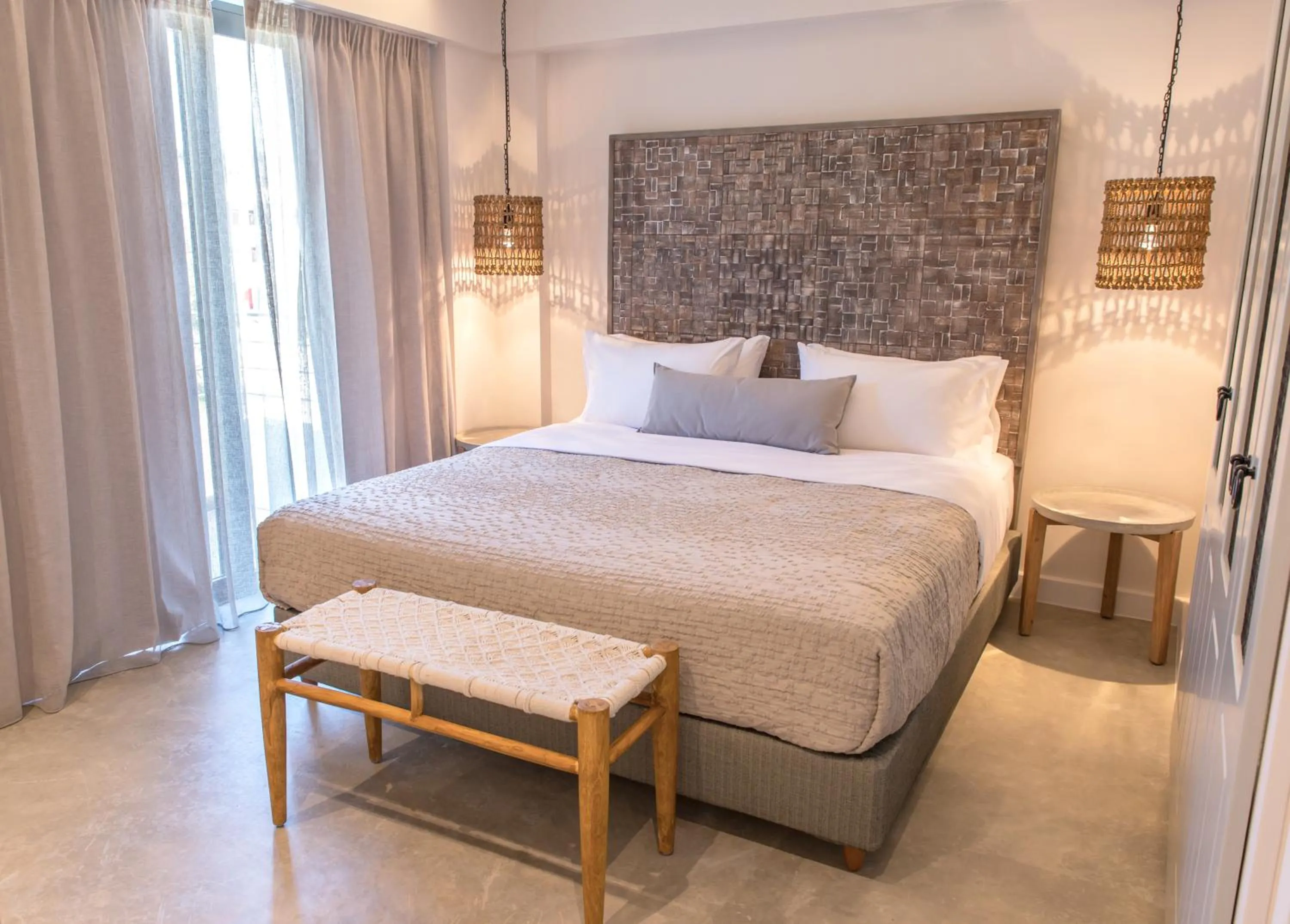 Bedroom, Bed in Crystal Waters