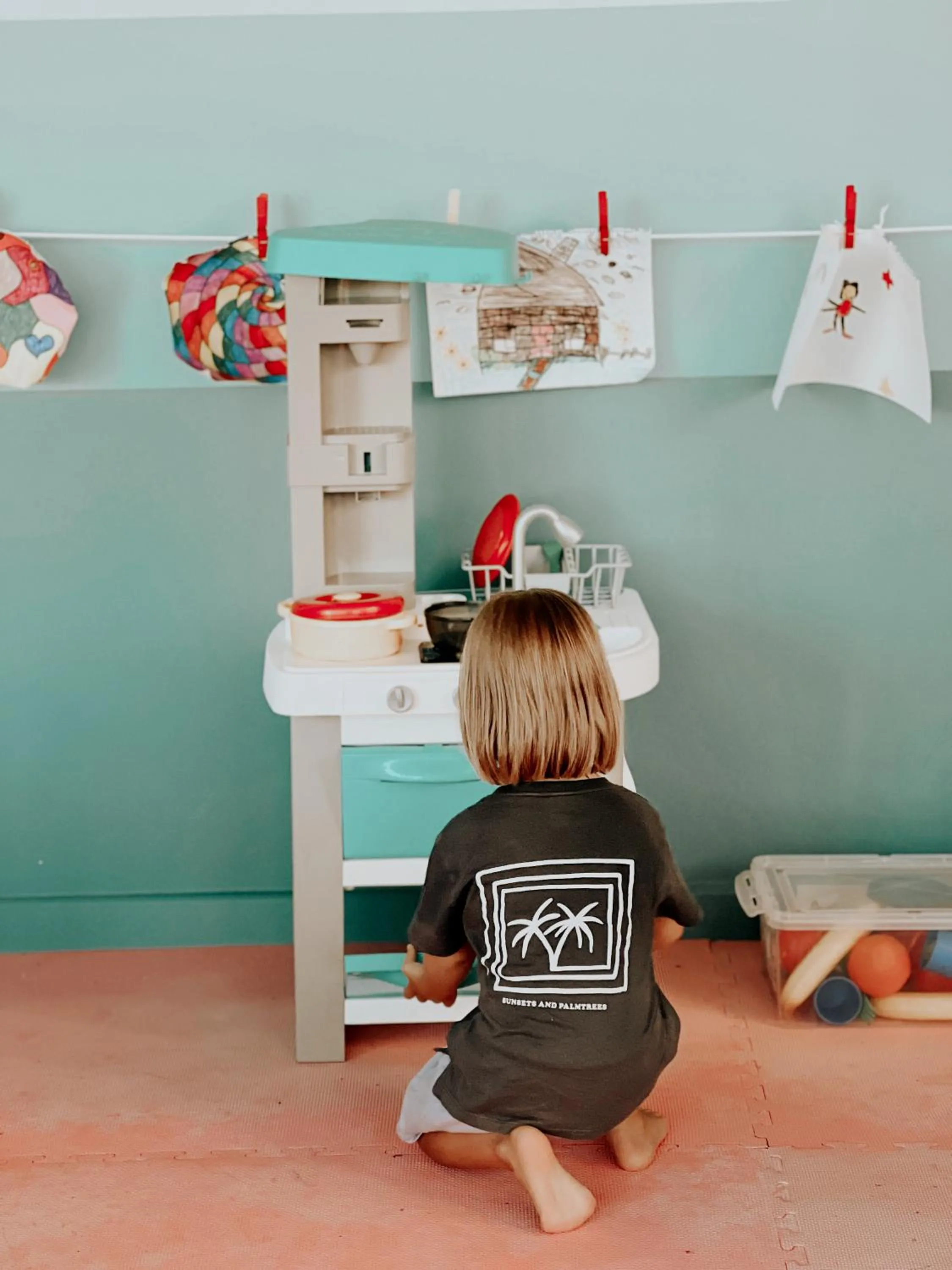 Kids's club in Crystal Waters