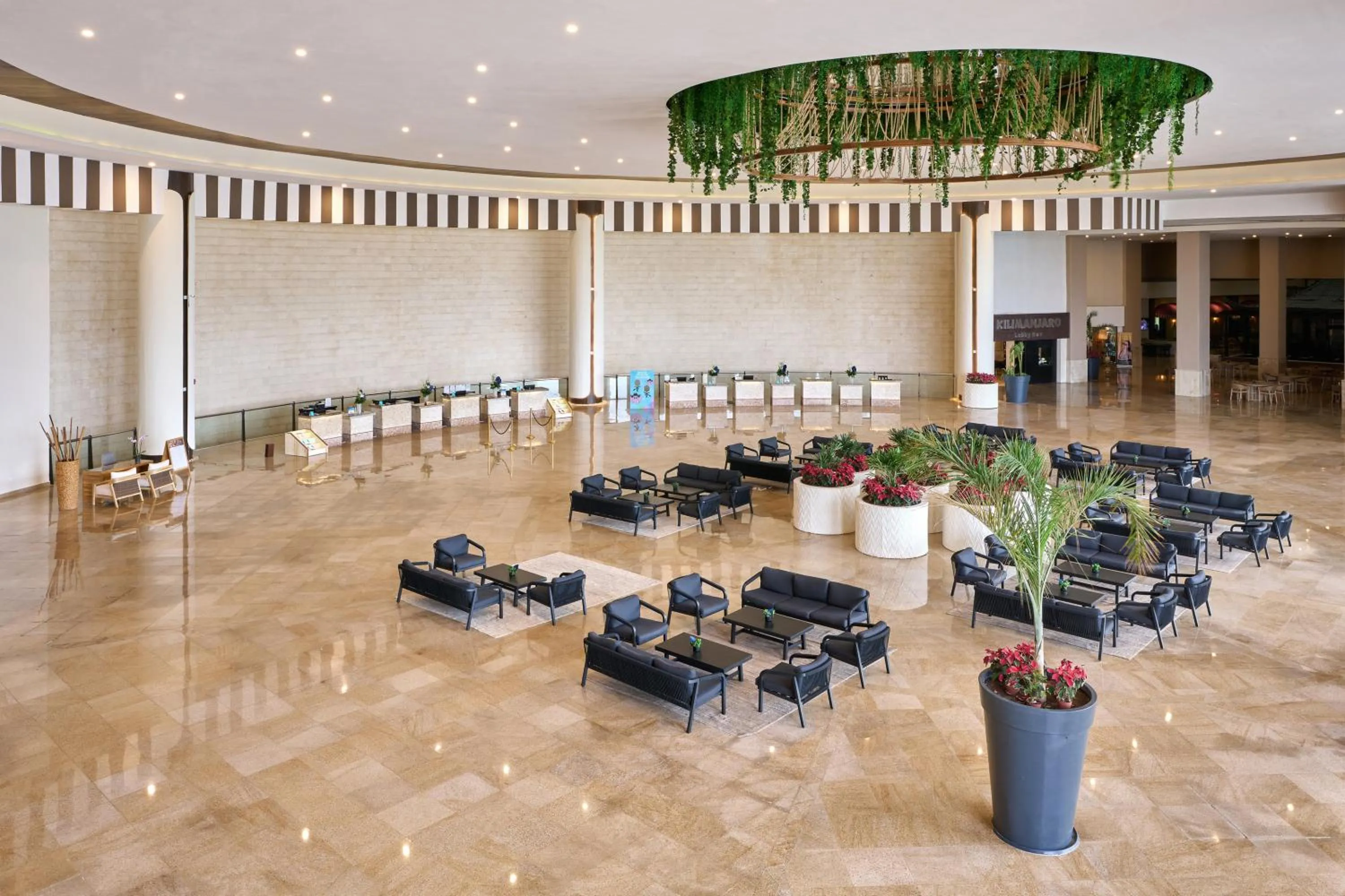 Lobby or reception in Seadust Cancun Family Resort - All Inclusive