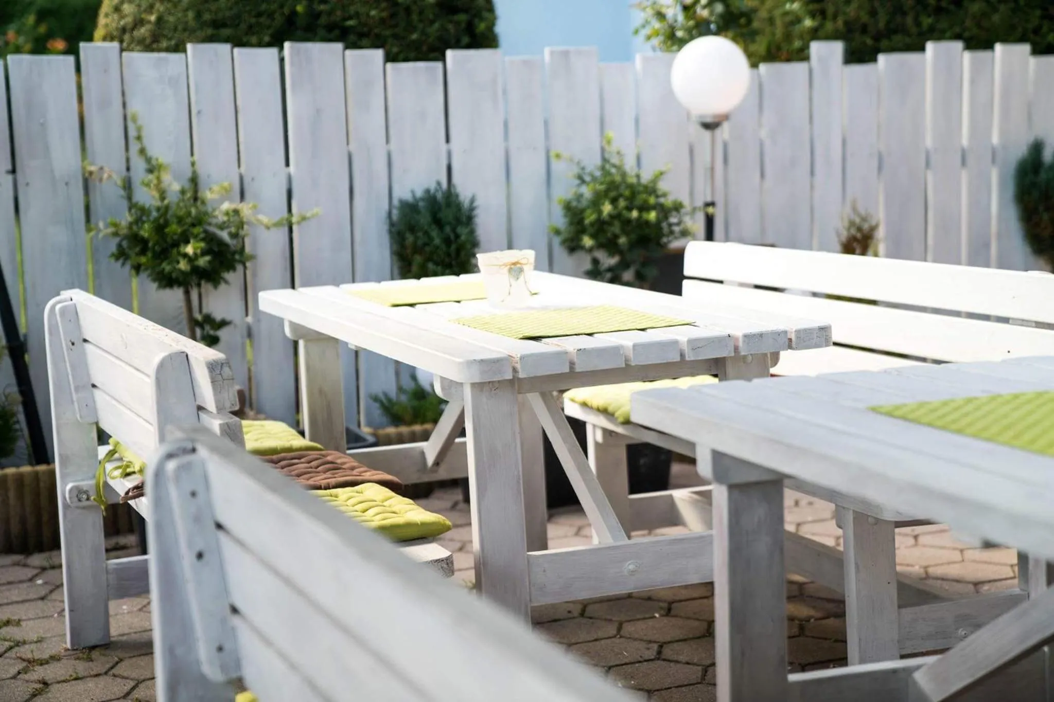 Property building in Pension & Restaurant La Amalia