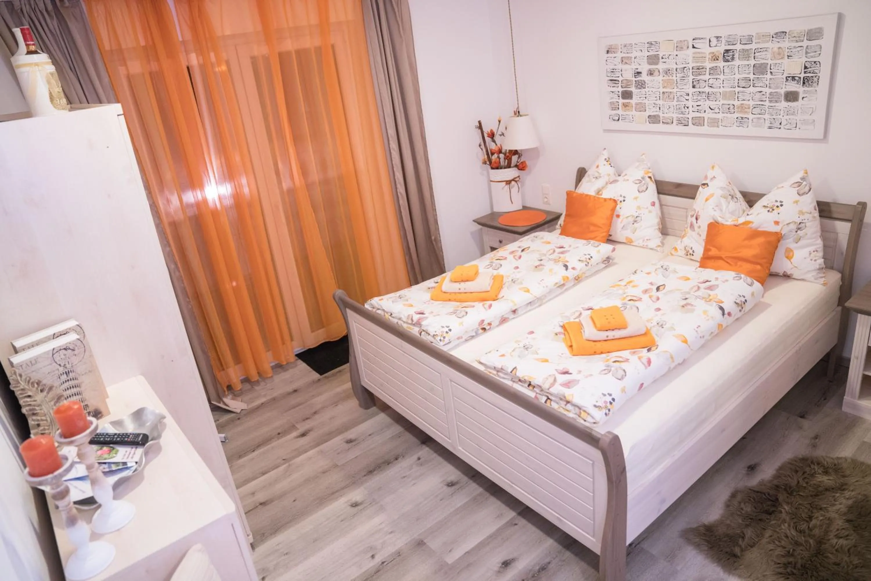 Decorative detail, Bed in Pension & Restaurant La Amalia