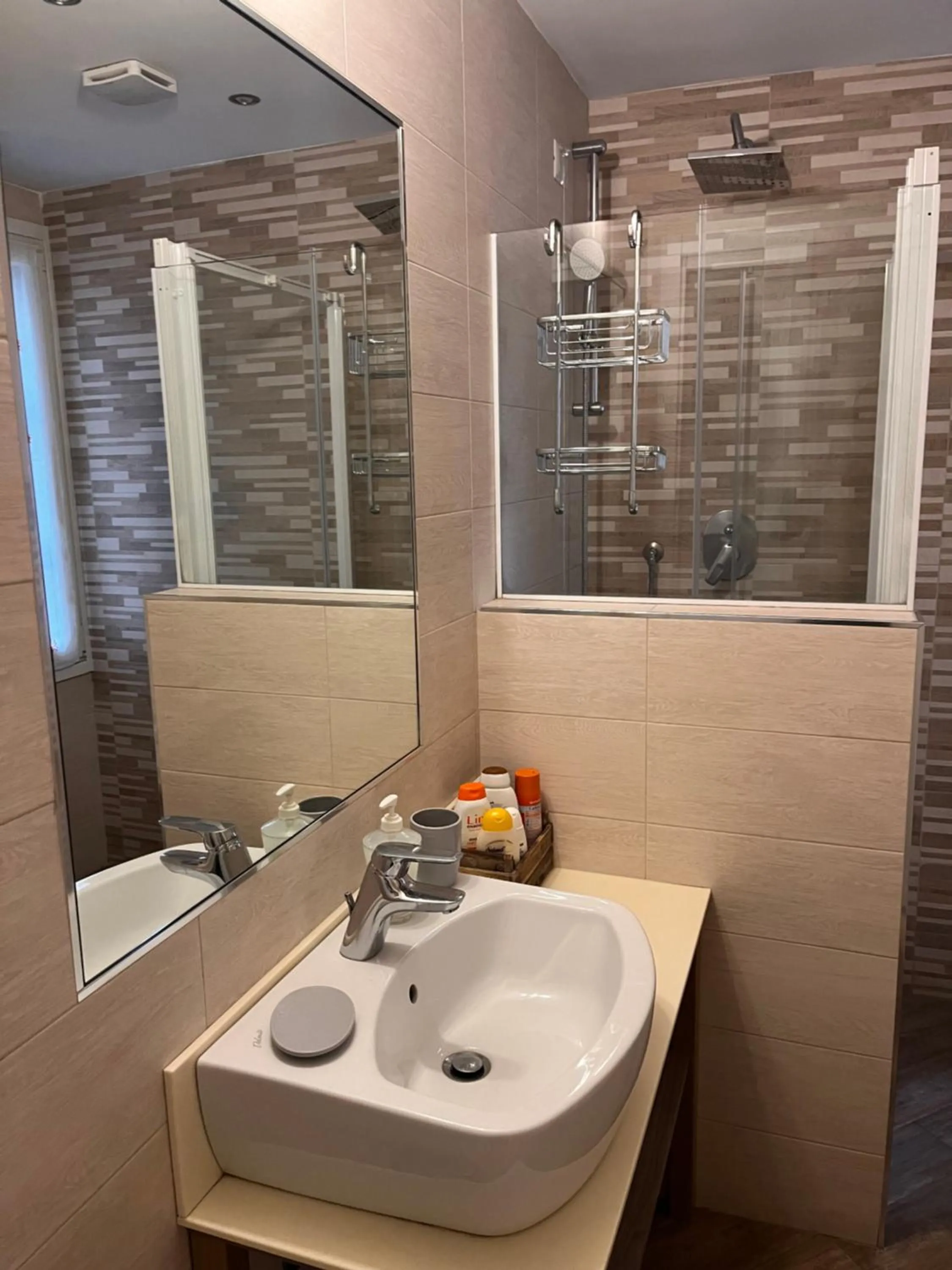 Bathroom in B&B Via Fontana Milano