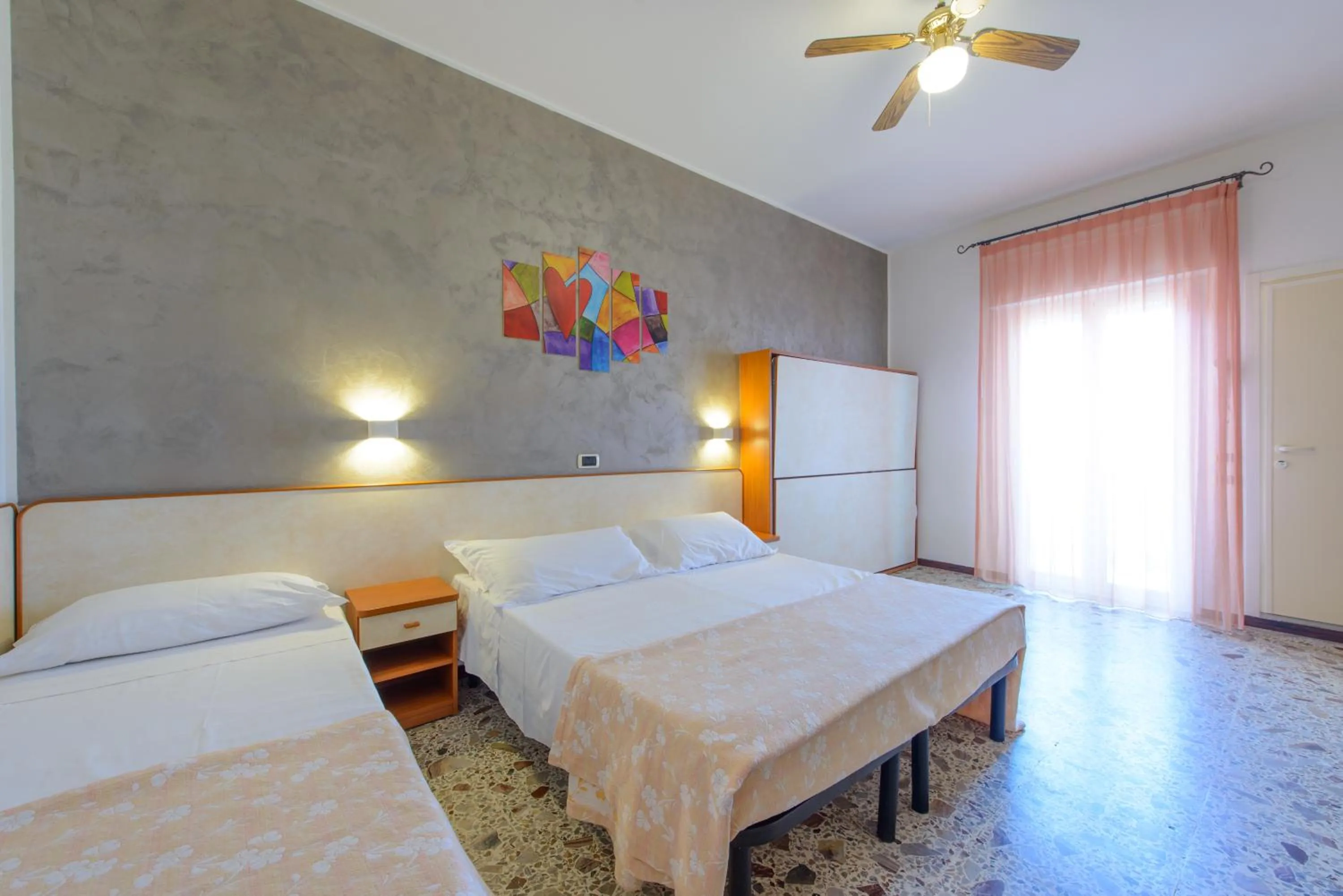 Bedroom, Bed in Hotel Sandra