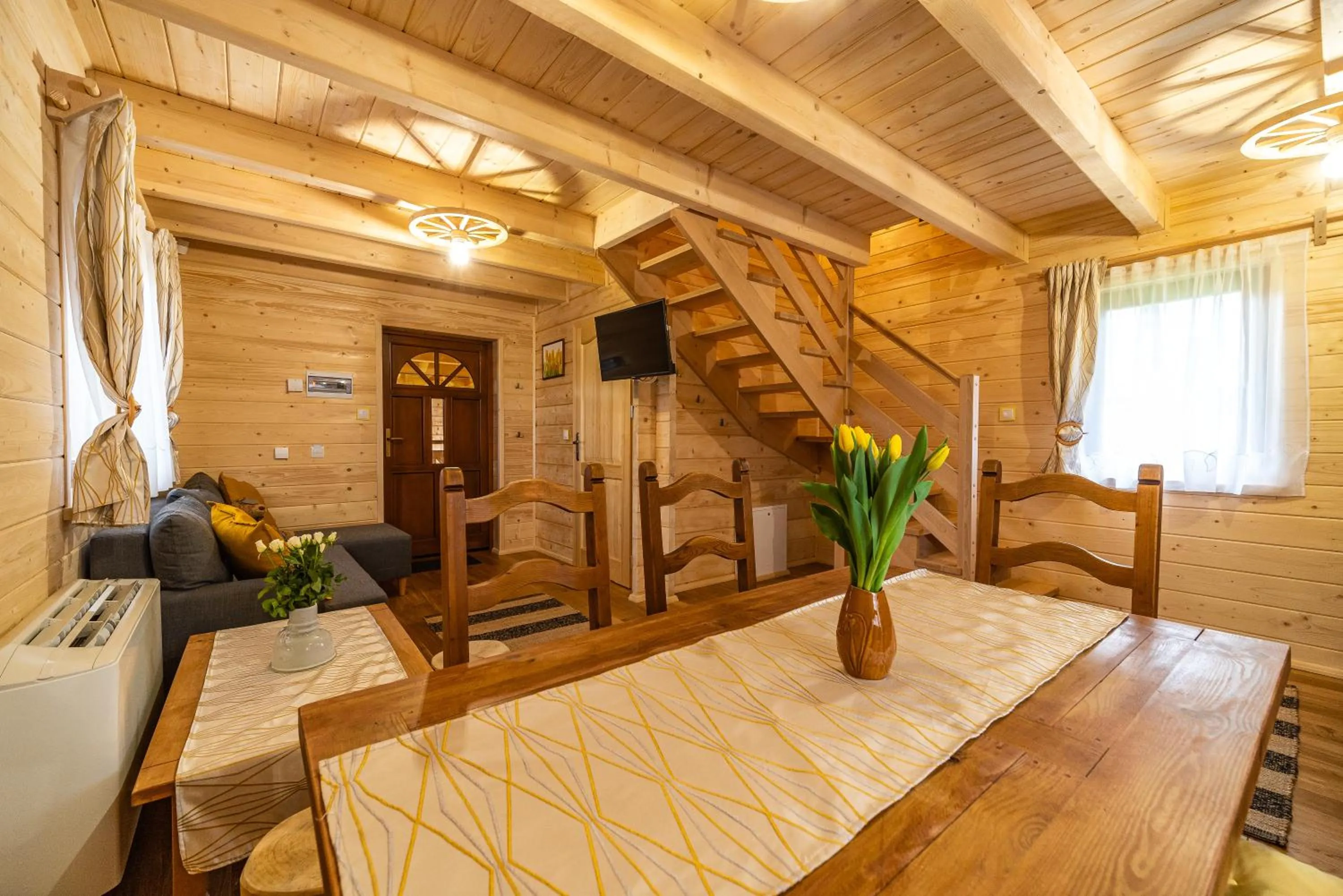 Living room, Bed in Eko domki MaMastra Szaflary