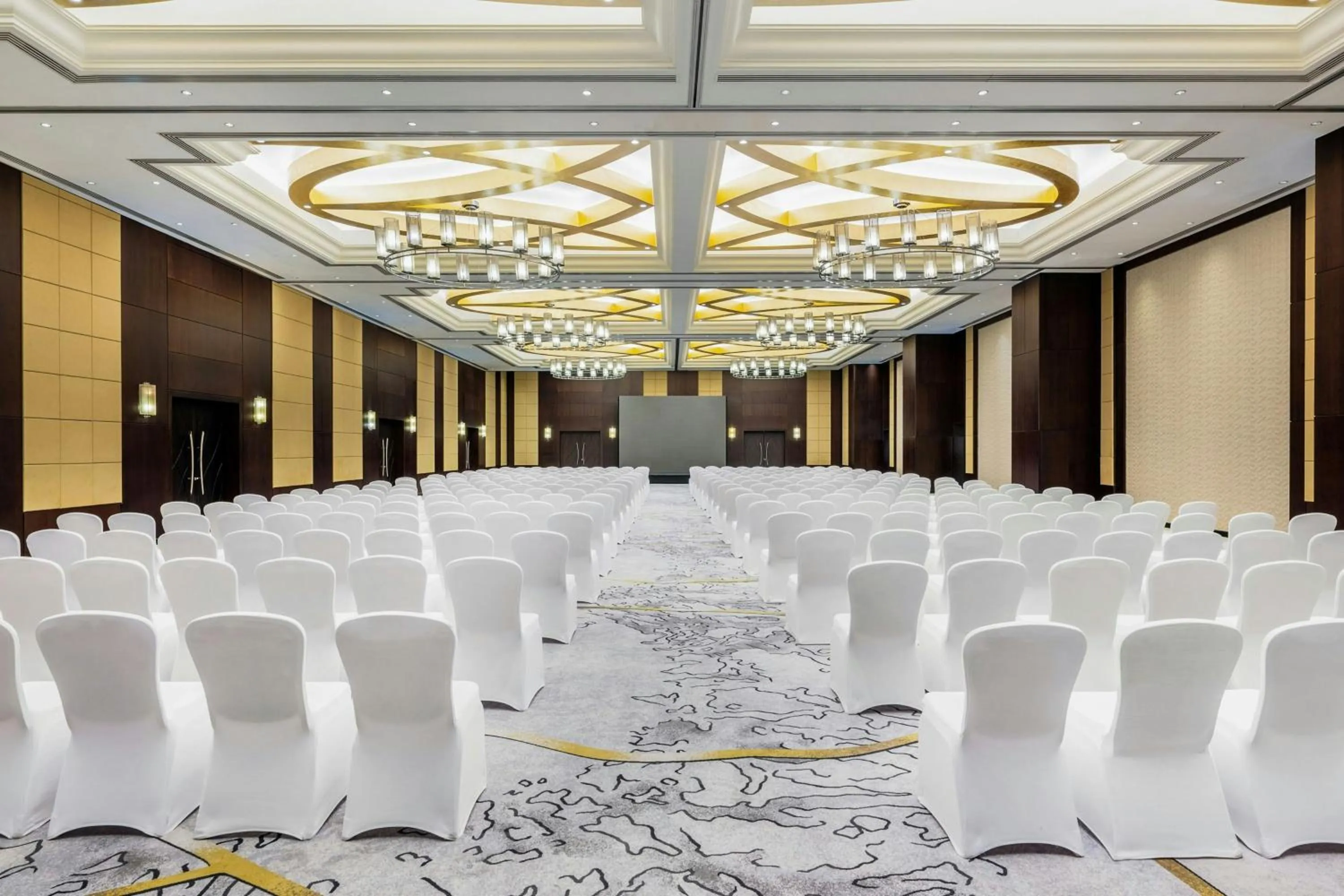 Meeting/conference room in Marriott Marquis City Center Doha Hotel
