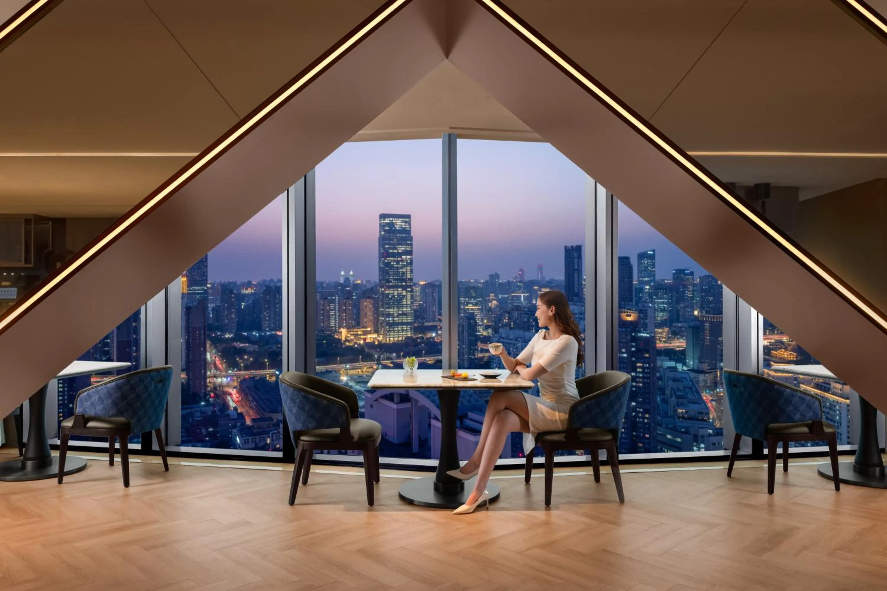 Lounge or bar in Shanghai Marriott Marquis City Centre