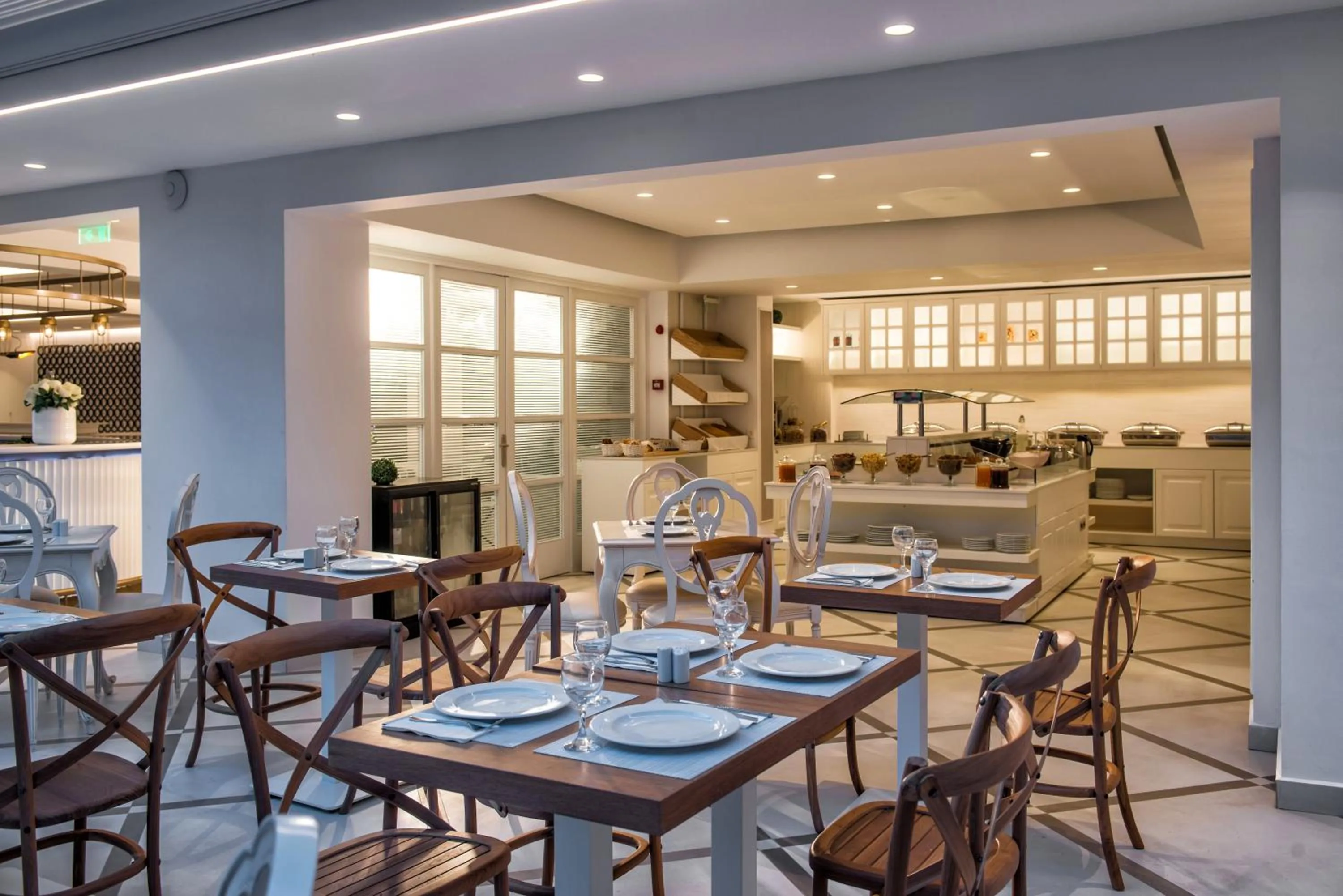 Mari Kristin Beach Hotel