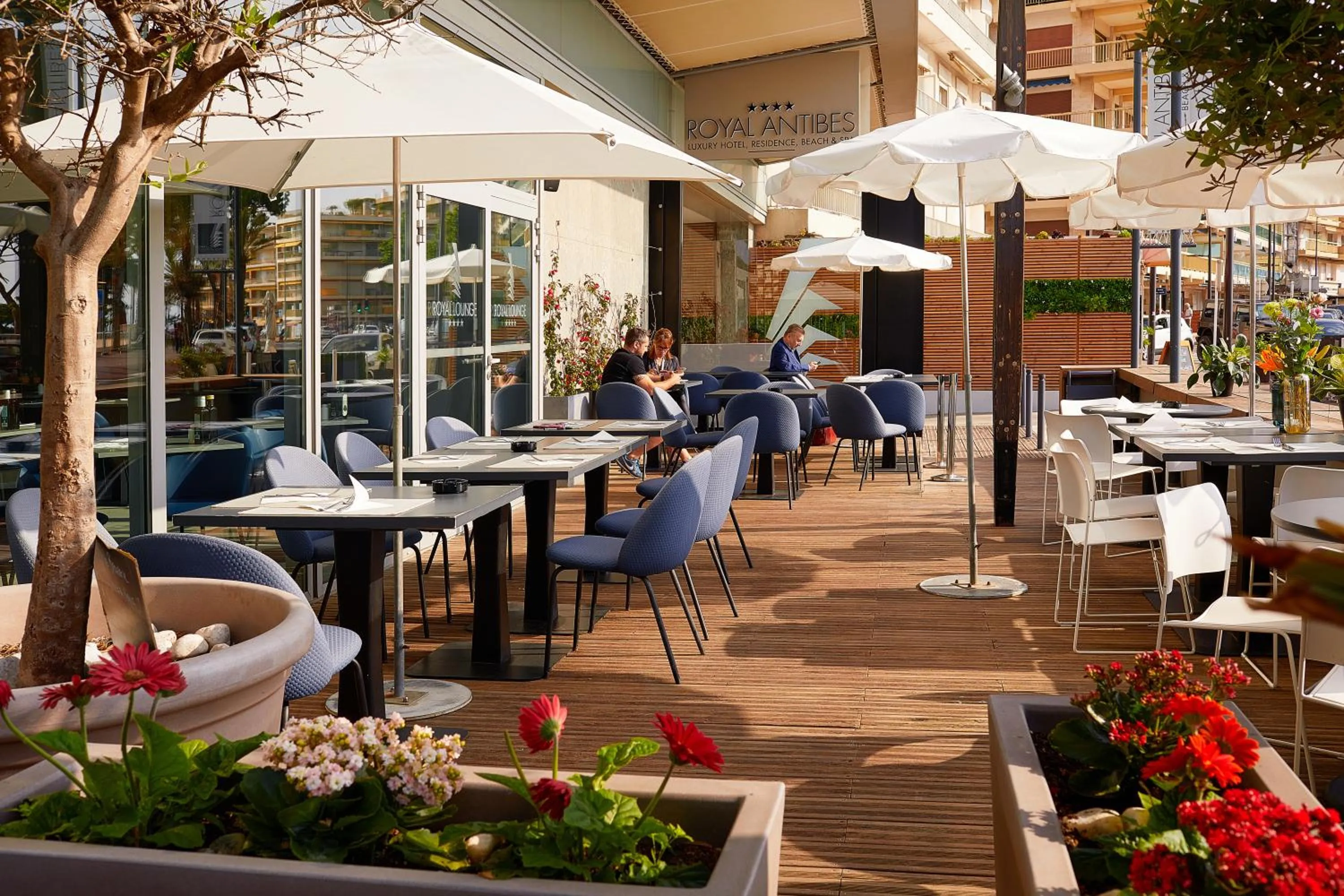 Restaurant/places to eat in Royal Antibes - Luxury Hotel, Résidence, Beach & Spa