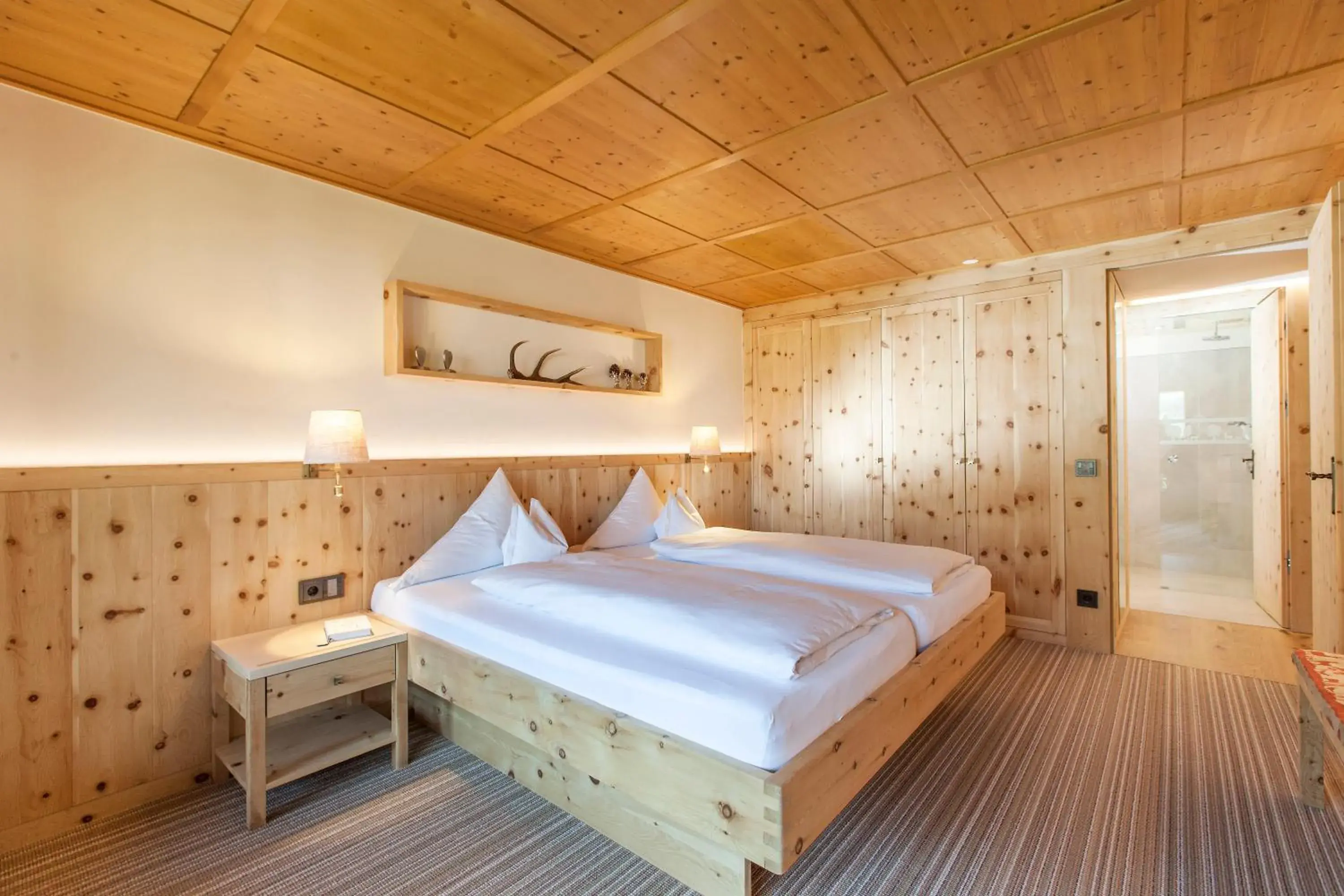 Suite with Mountain View in Hotel Montafoner Hof Suite with Mountain View in Hotel Montafoner Hof