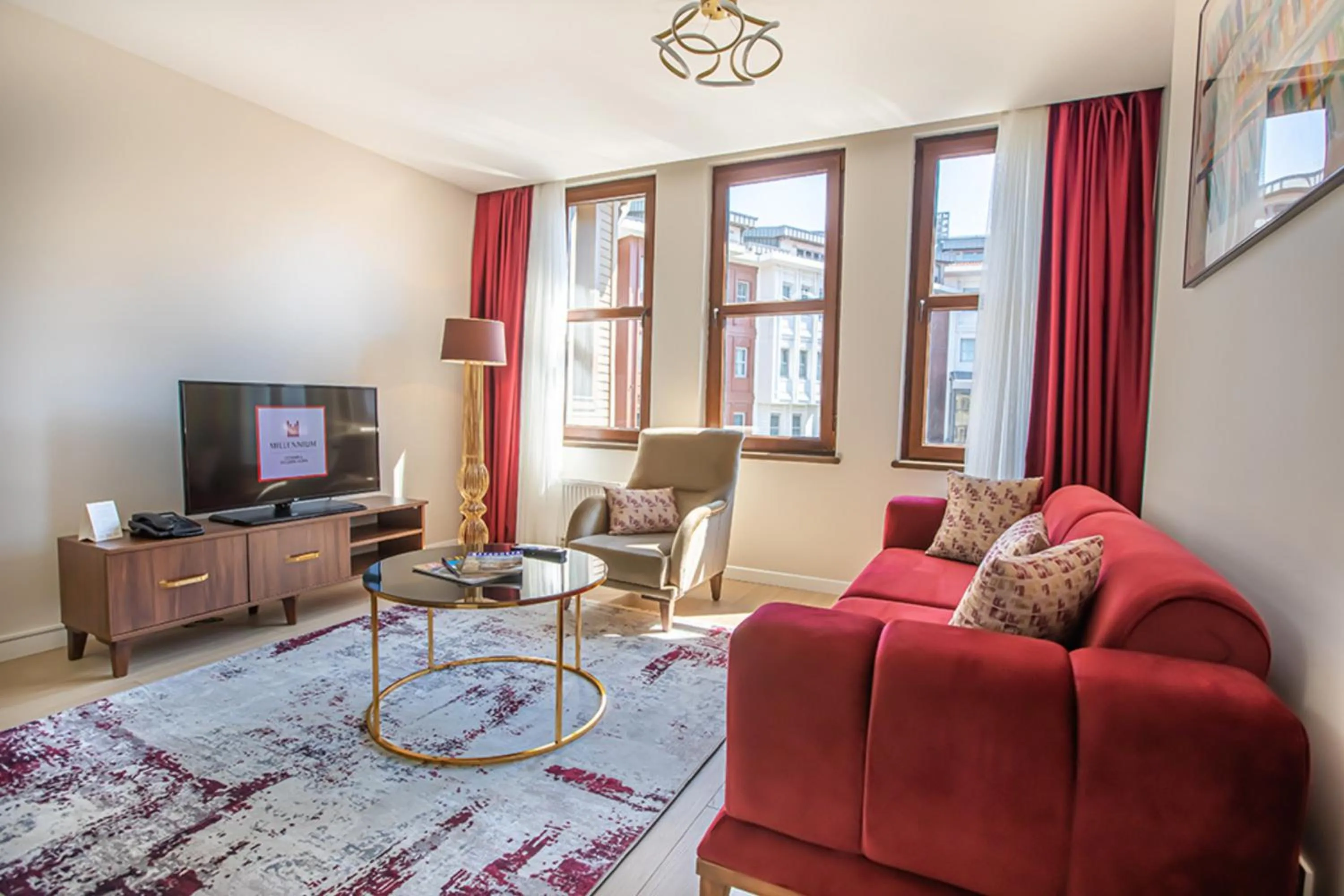 TV and multimedia in Millennium Istanbul Golden Horn